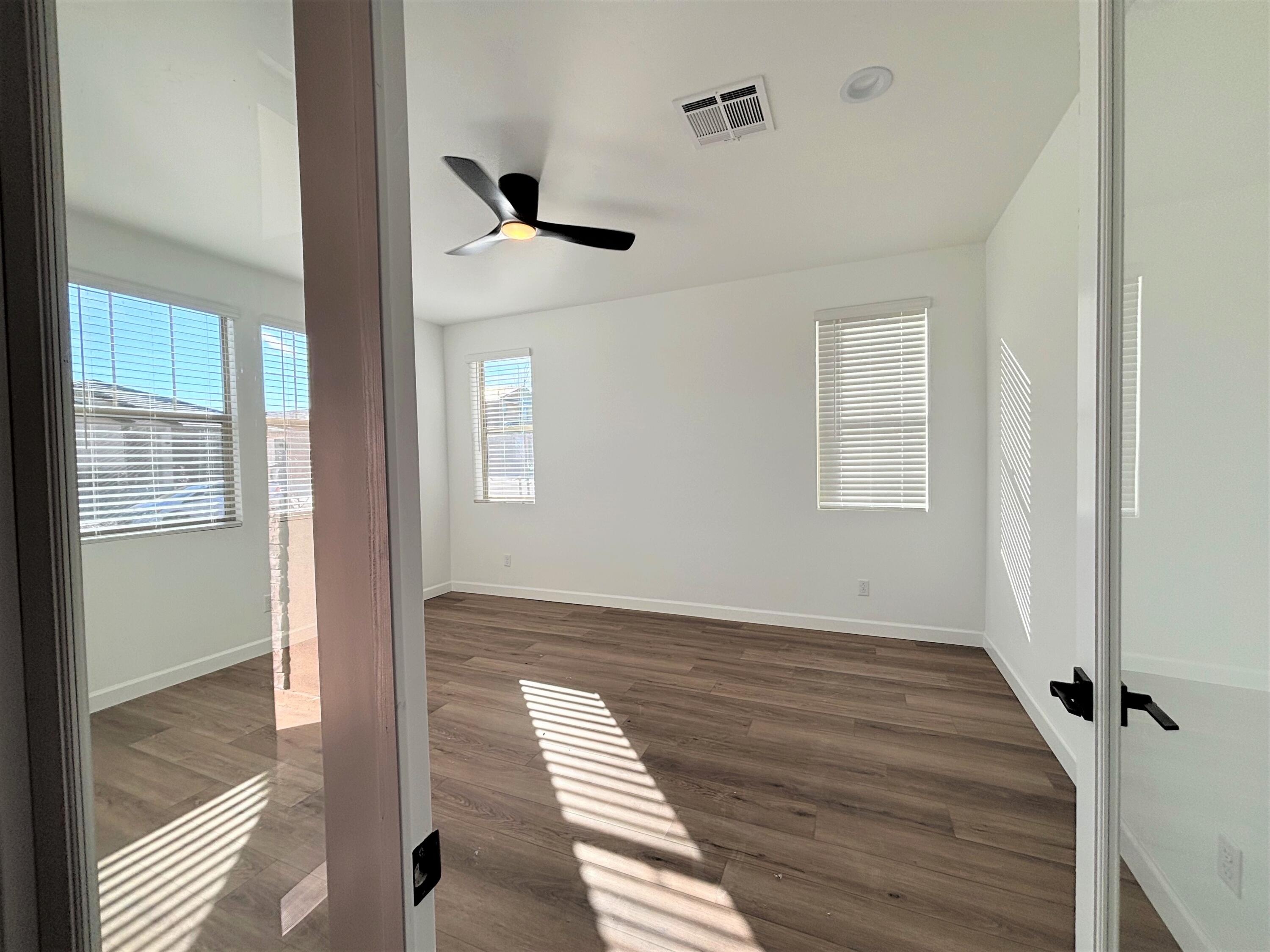 Photo 15 — 3124 Alicia Road NE