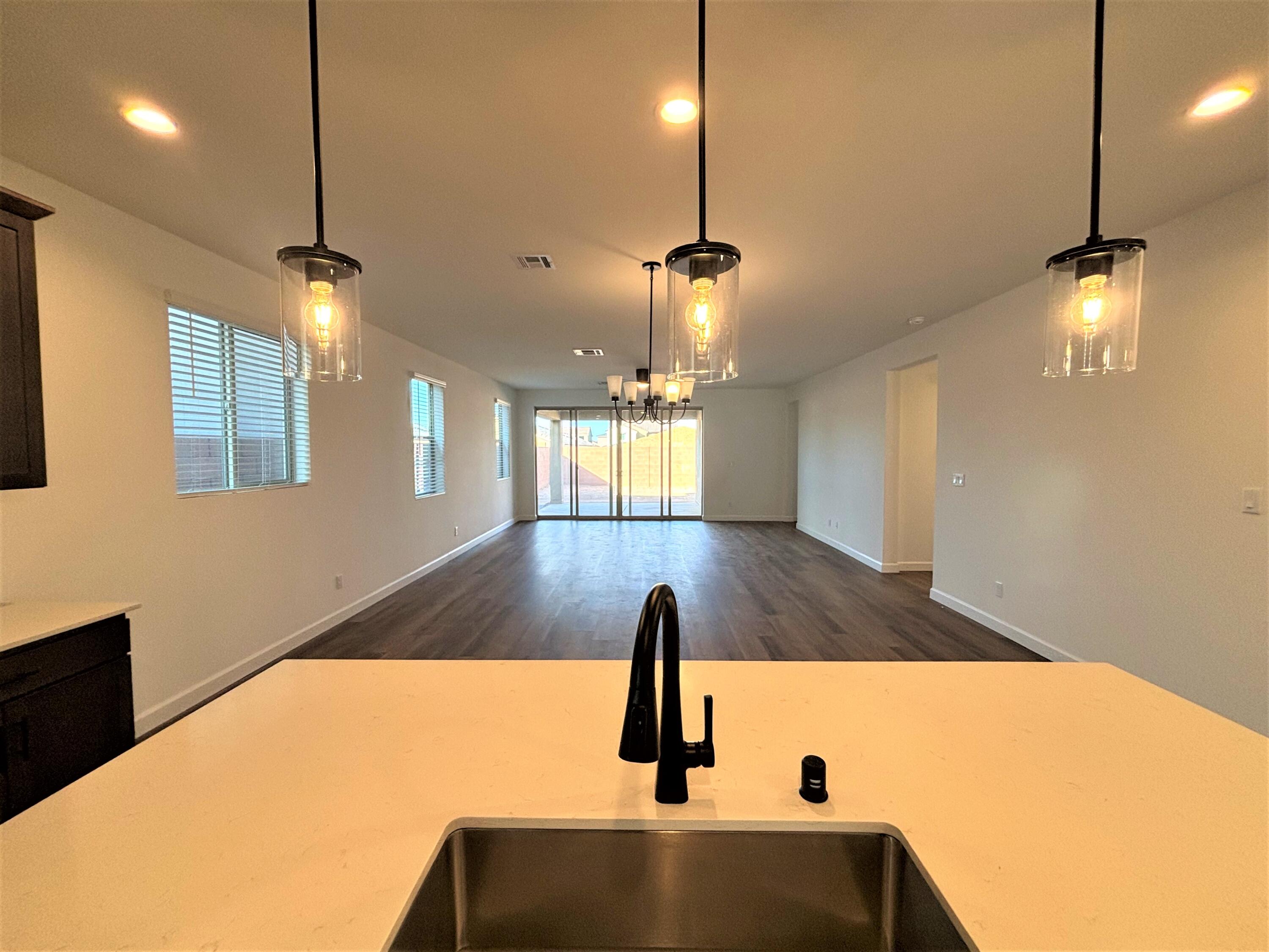Photo 12 — 3124 Alicia Road NE