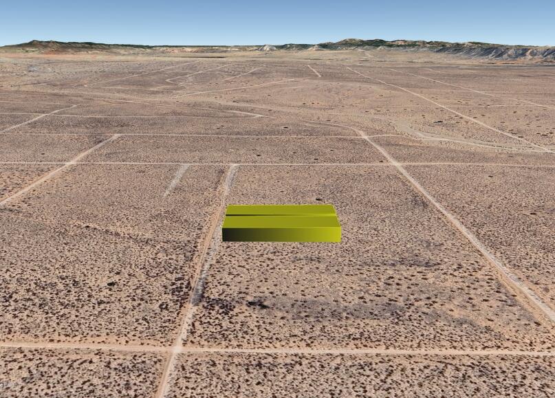 Photo 3 —  Loren (U21 B63 L130,131) Court NE