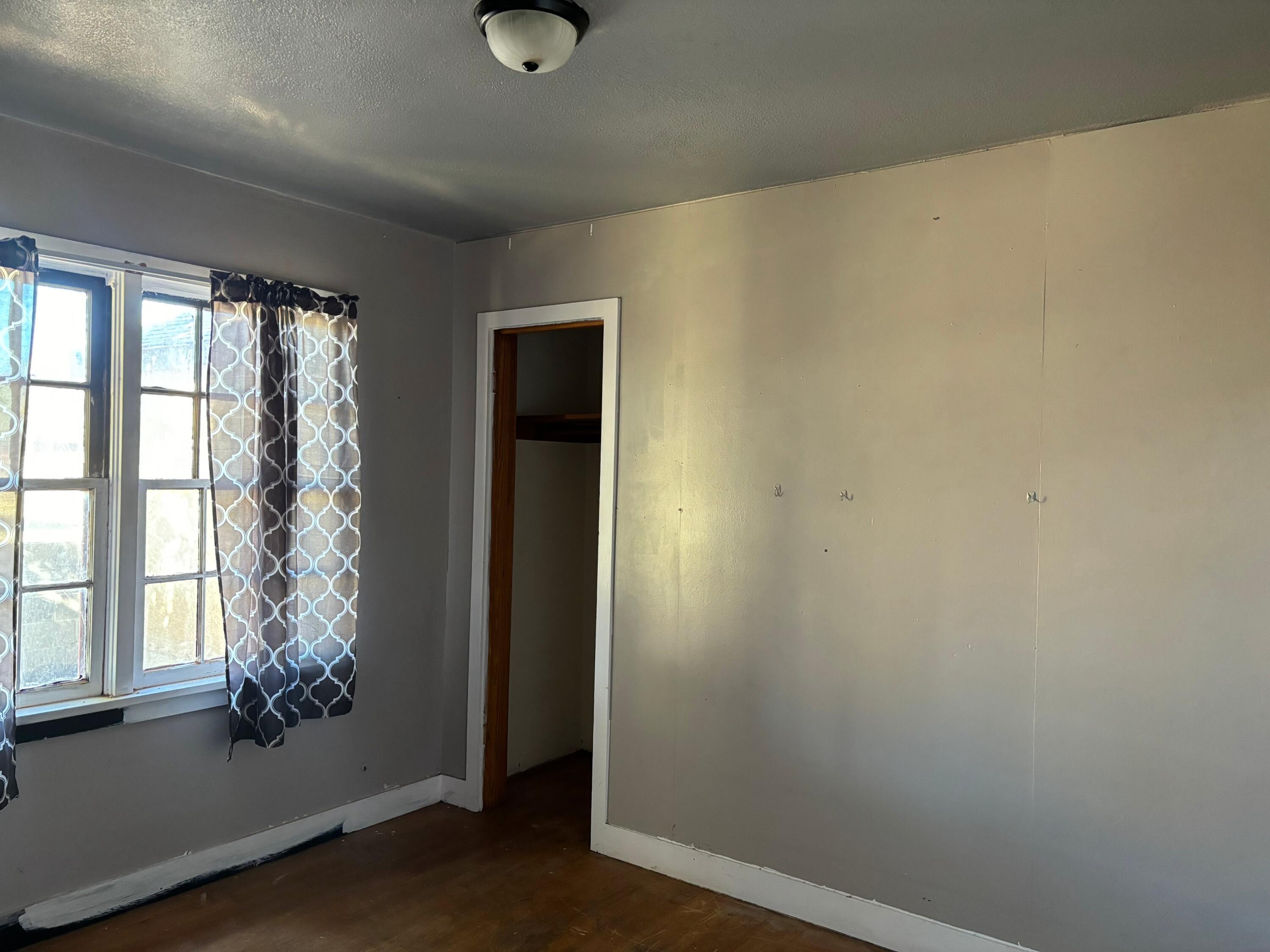 Photo 16 — 1100 S Prince Street