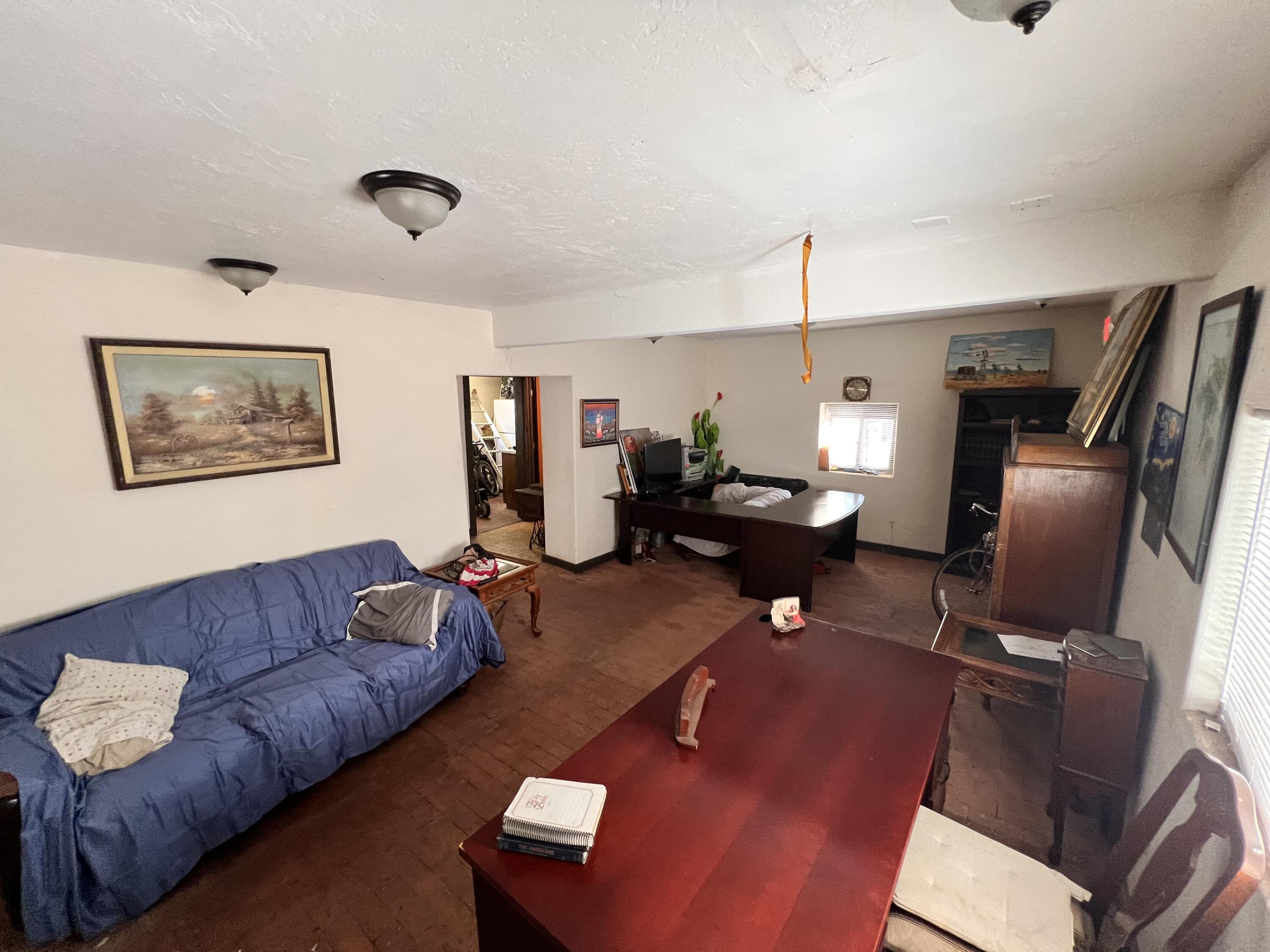 Photo 15 — 524 Gibson Boulevard SE