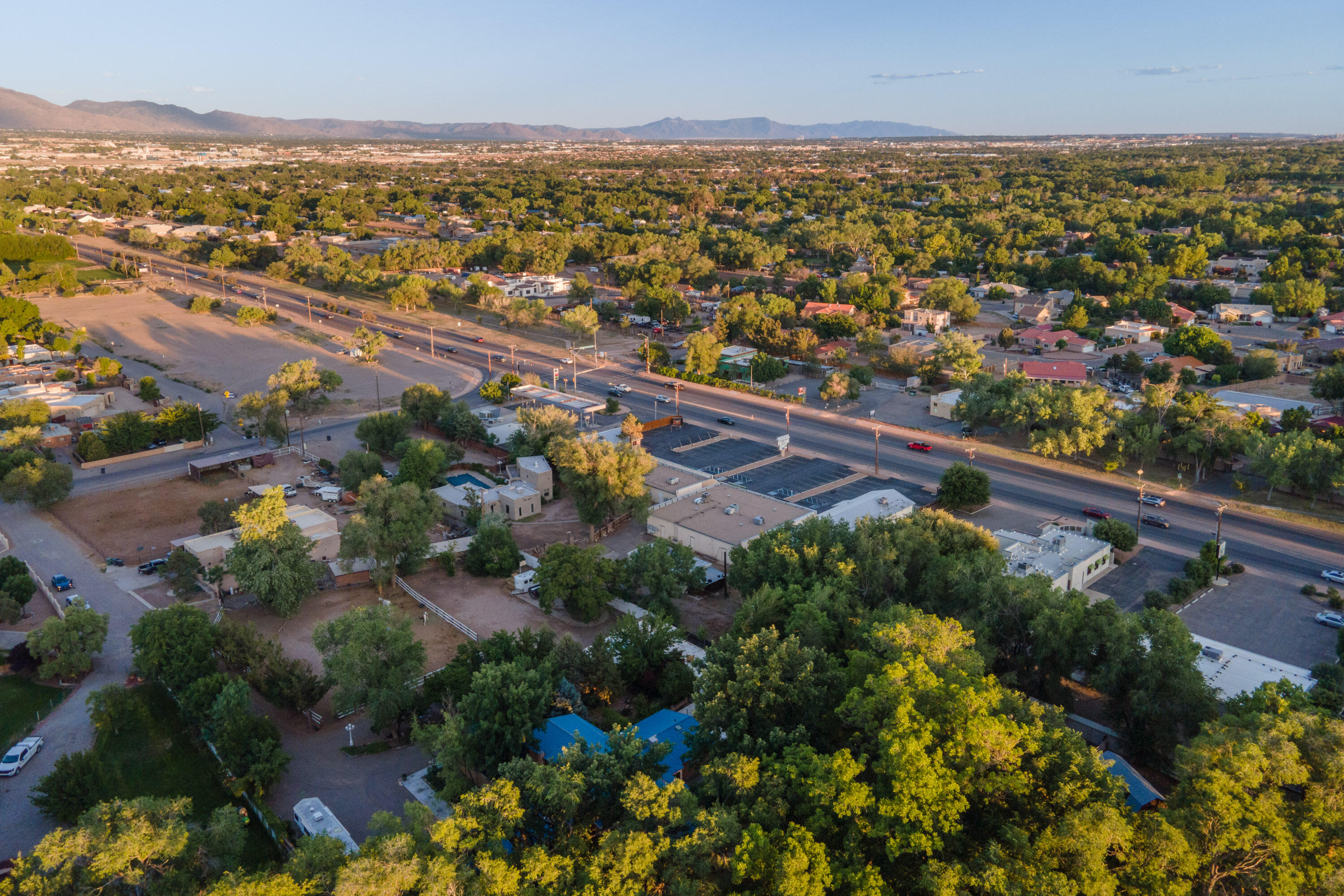 Photo 8 — 9707 Rio Grande Boulevard NW