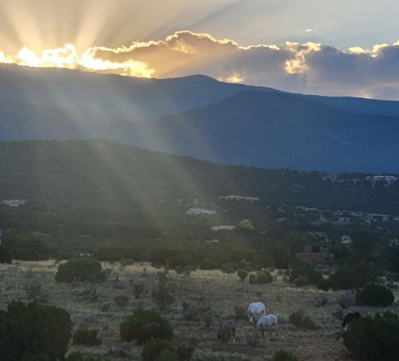 30 Via Entrada, Sandia Park, NM 87047