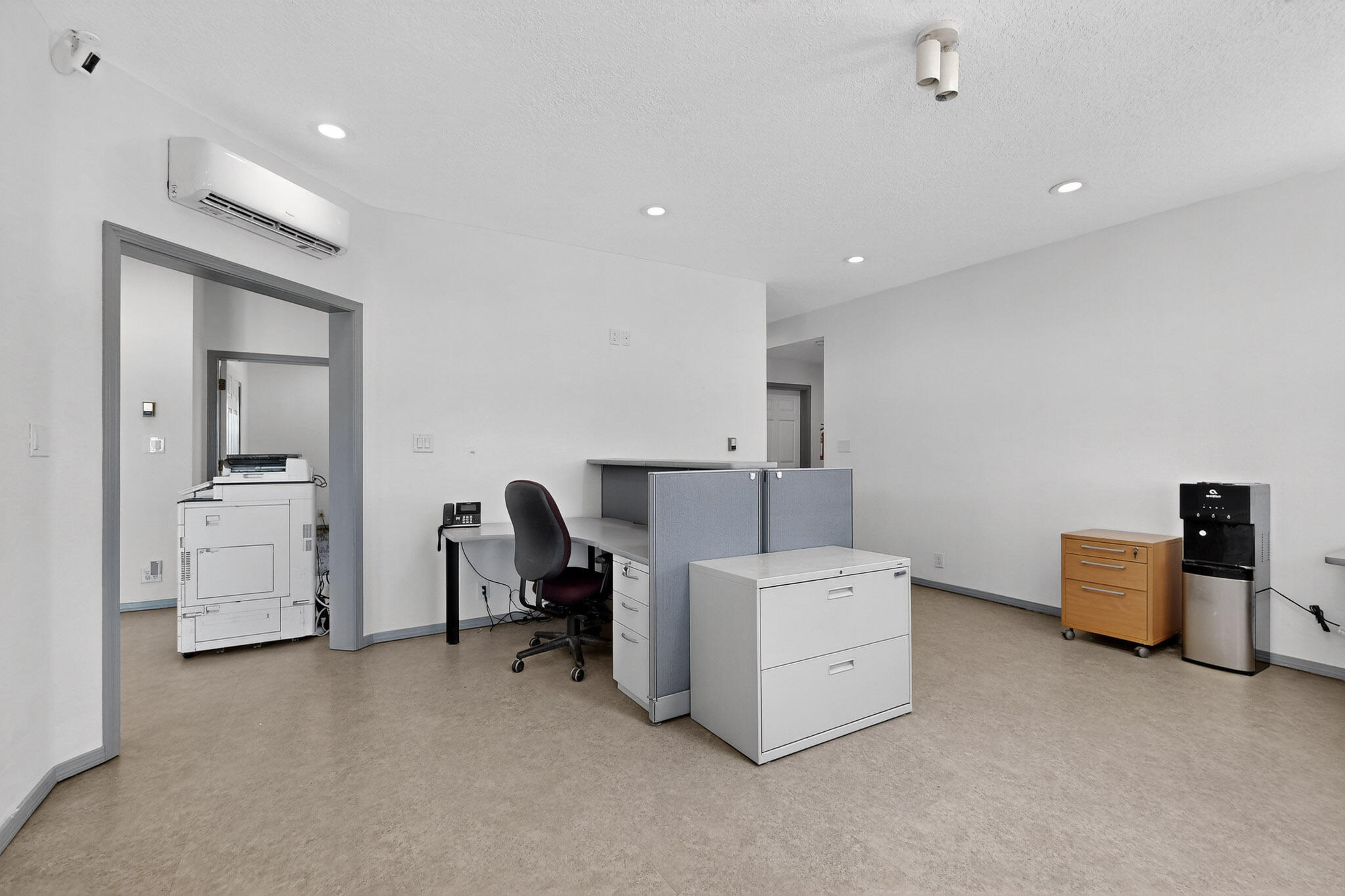 Photo 18 — 7700 Ouray Road NW