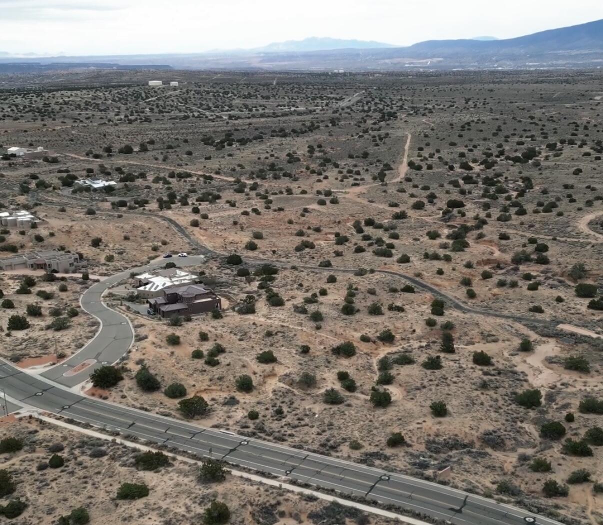 Photo 4 — 2403 Desert Zinnia Road