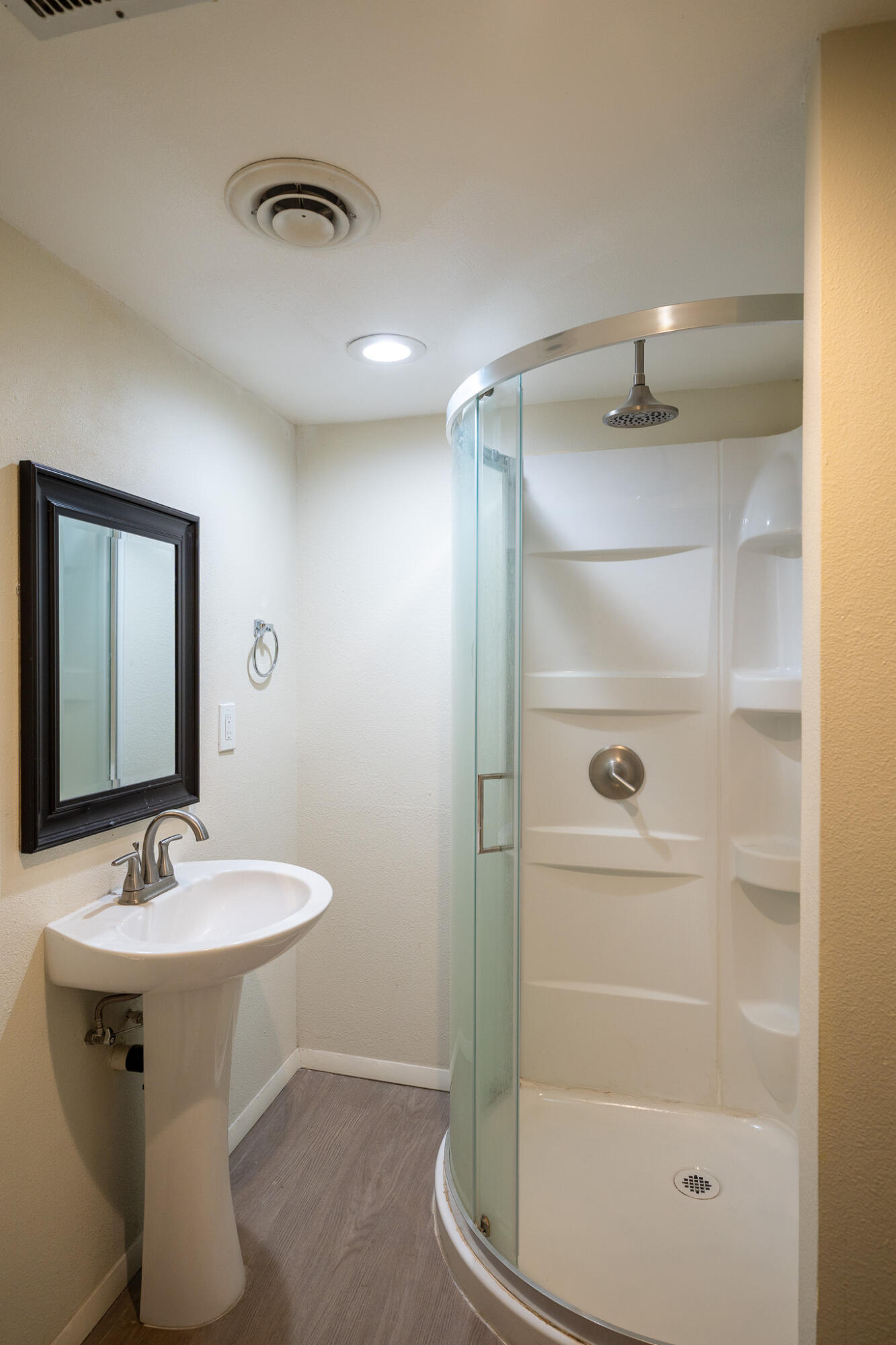 Photo 13 — 1100 Alvarado Drive SE APT 108