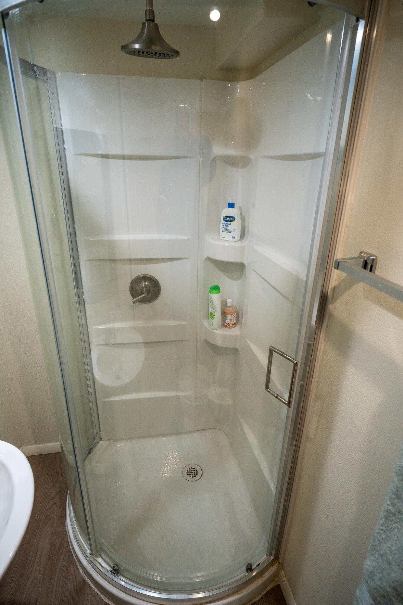 Photo 18 — 1100 Alvarado Drive SE APT 108