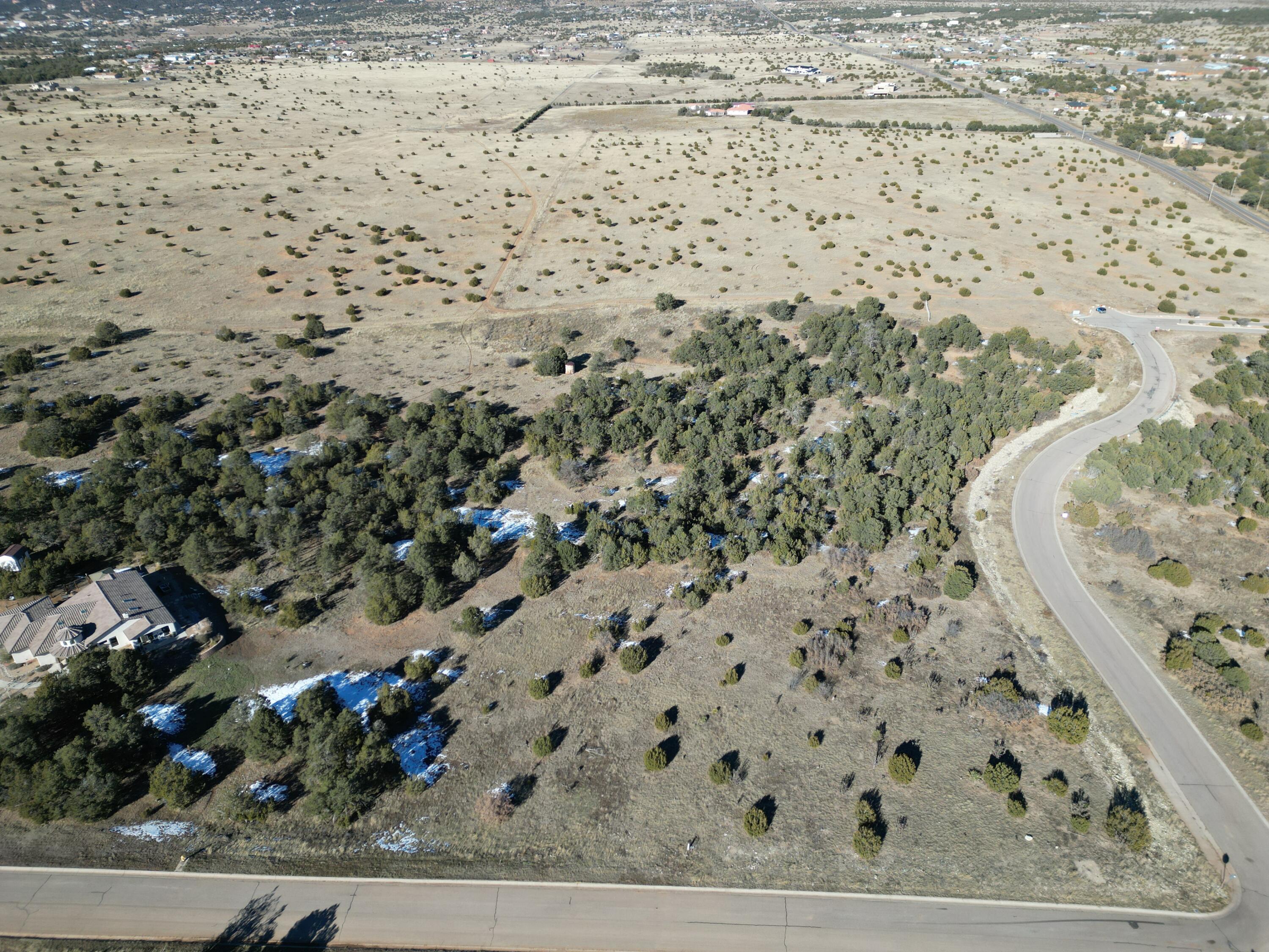 Photo 13 — 19 Bolivar Loop