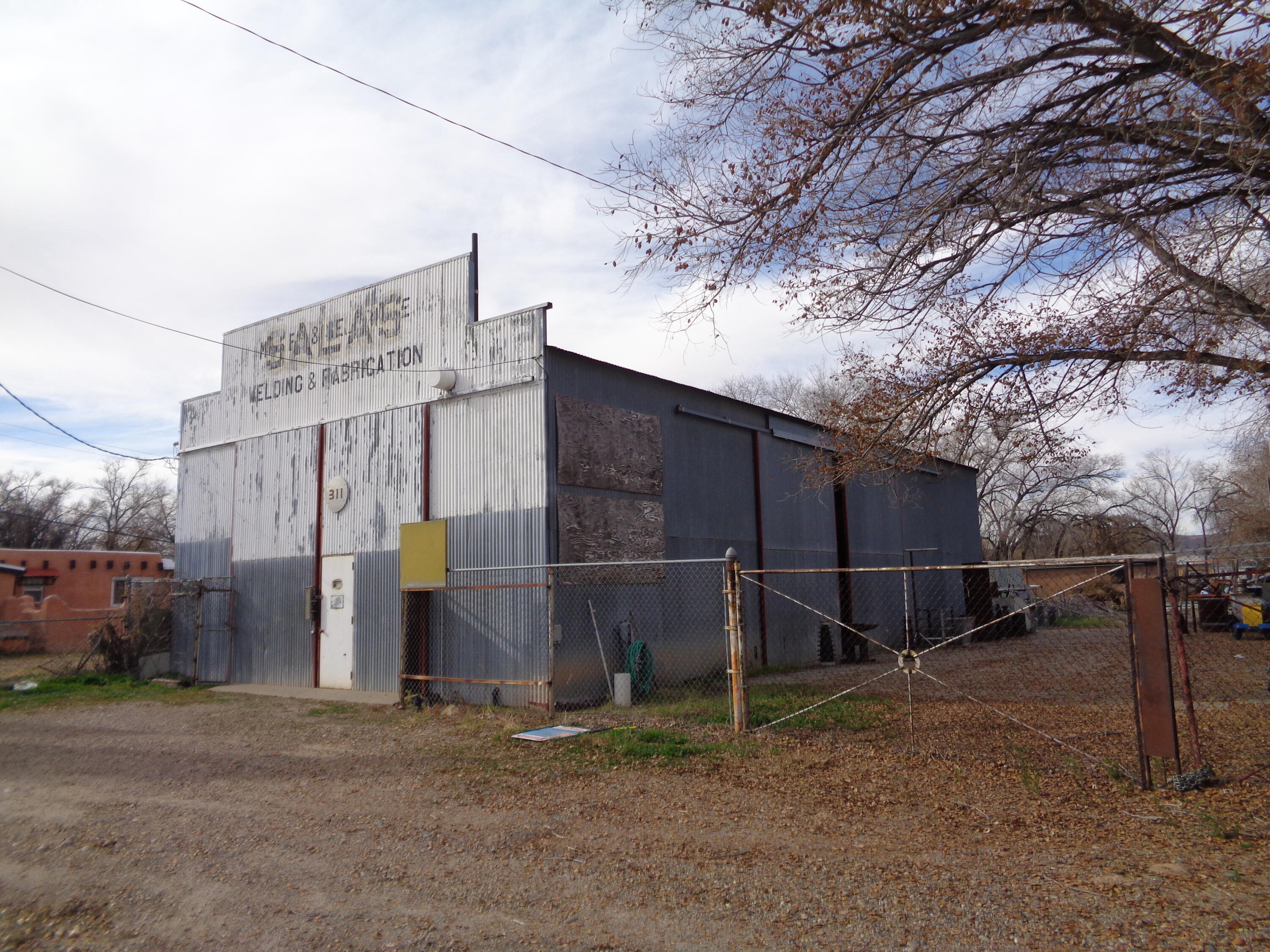 Photo 4 — 311 Don Diego Street SE