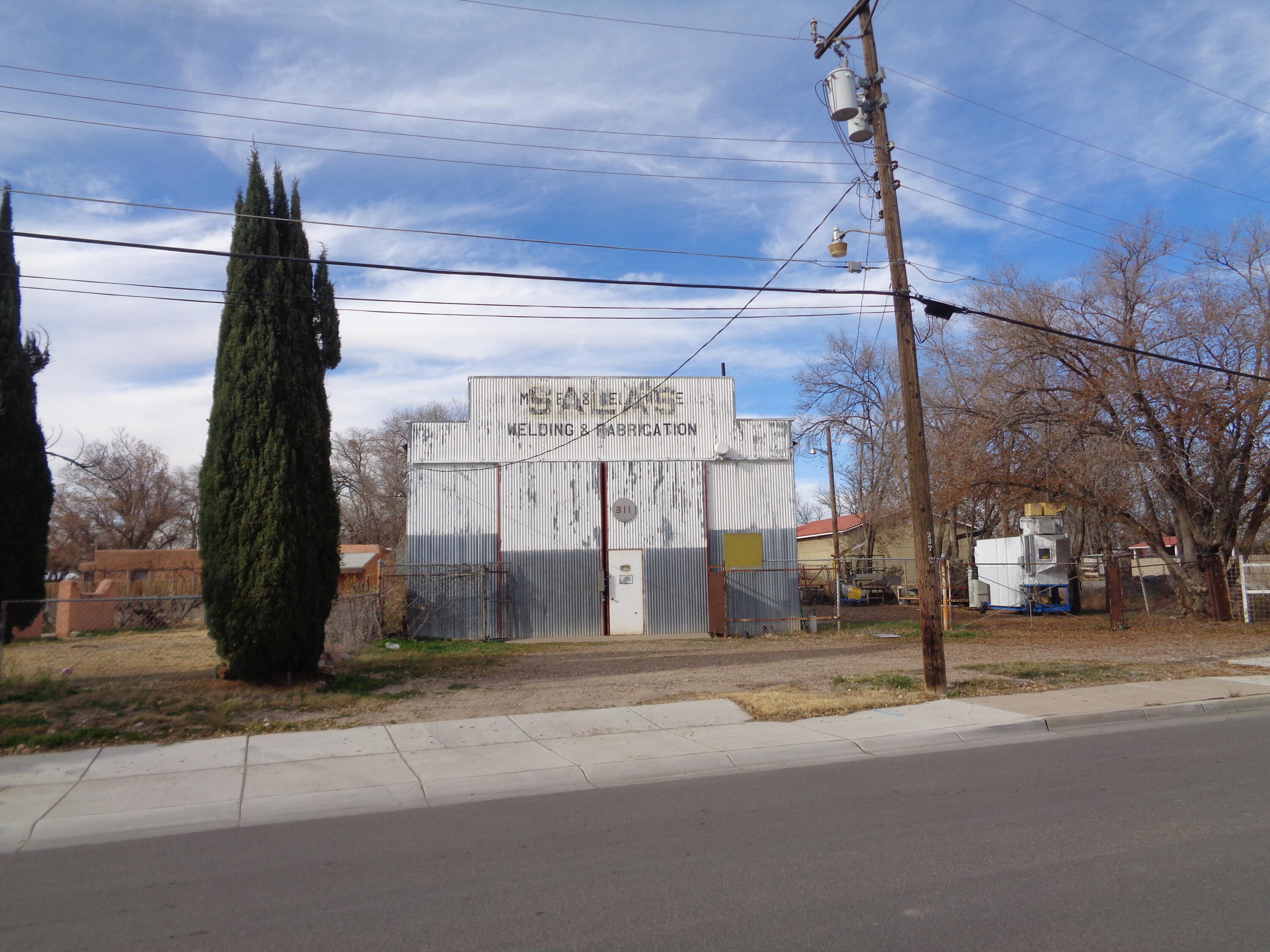 Photo 2 — 311 Don Diego Street SE
