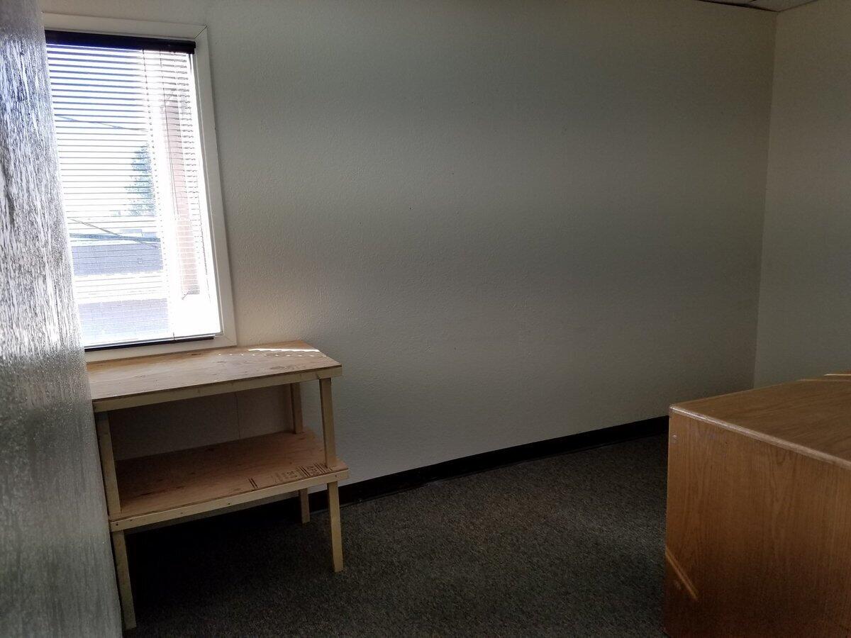 Photo 15 — 1101 Cardenas Drive NE 206