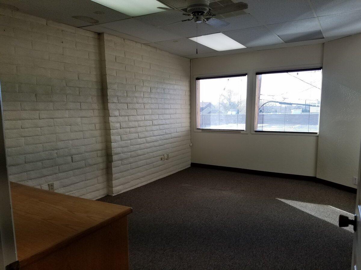 Photo 10 — 1101 Cardenas Drive NE 206