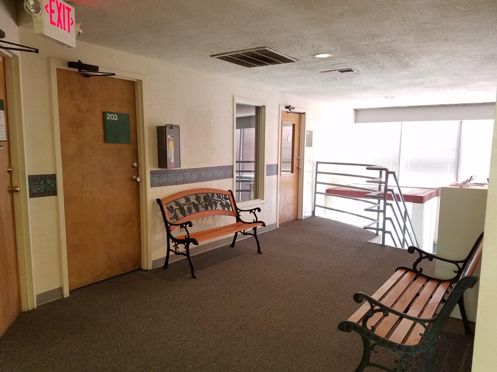 Photo 19 — 1101 Cardenas Drive NE 206