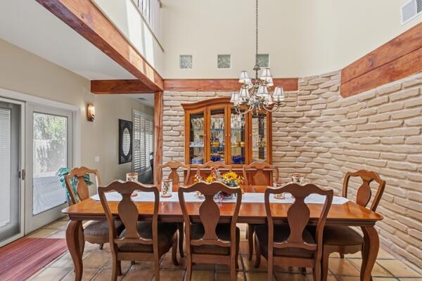 Photo 18 — 7431 Rio Grande Boulevard NW
