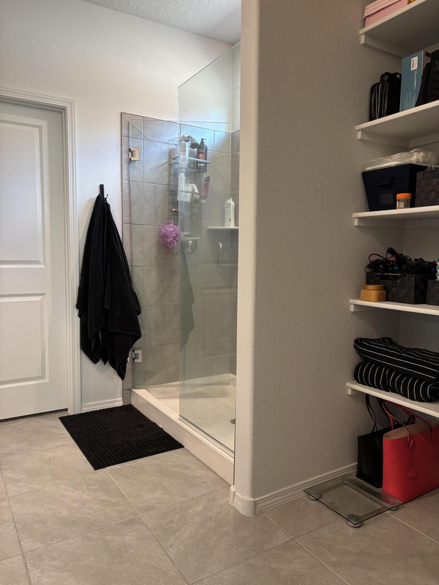 Photo 9 — 2444 Talisker Street NE