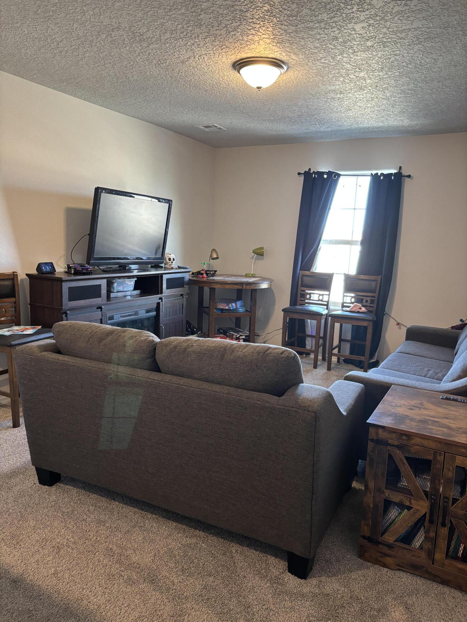 Photo 7 — 2444 Talisker Street NE