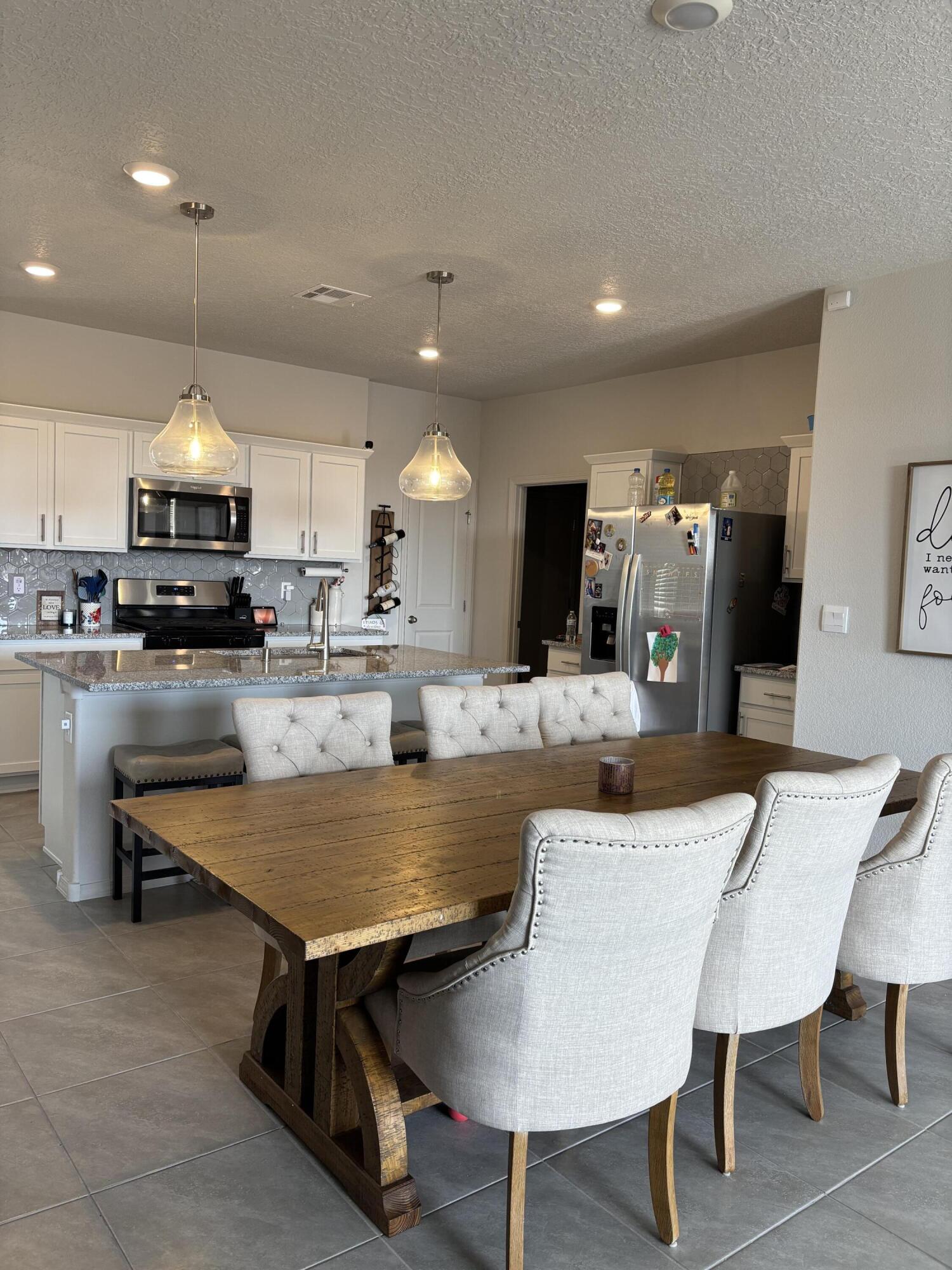 Photo 12 — 2444 Talisker Street NE