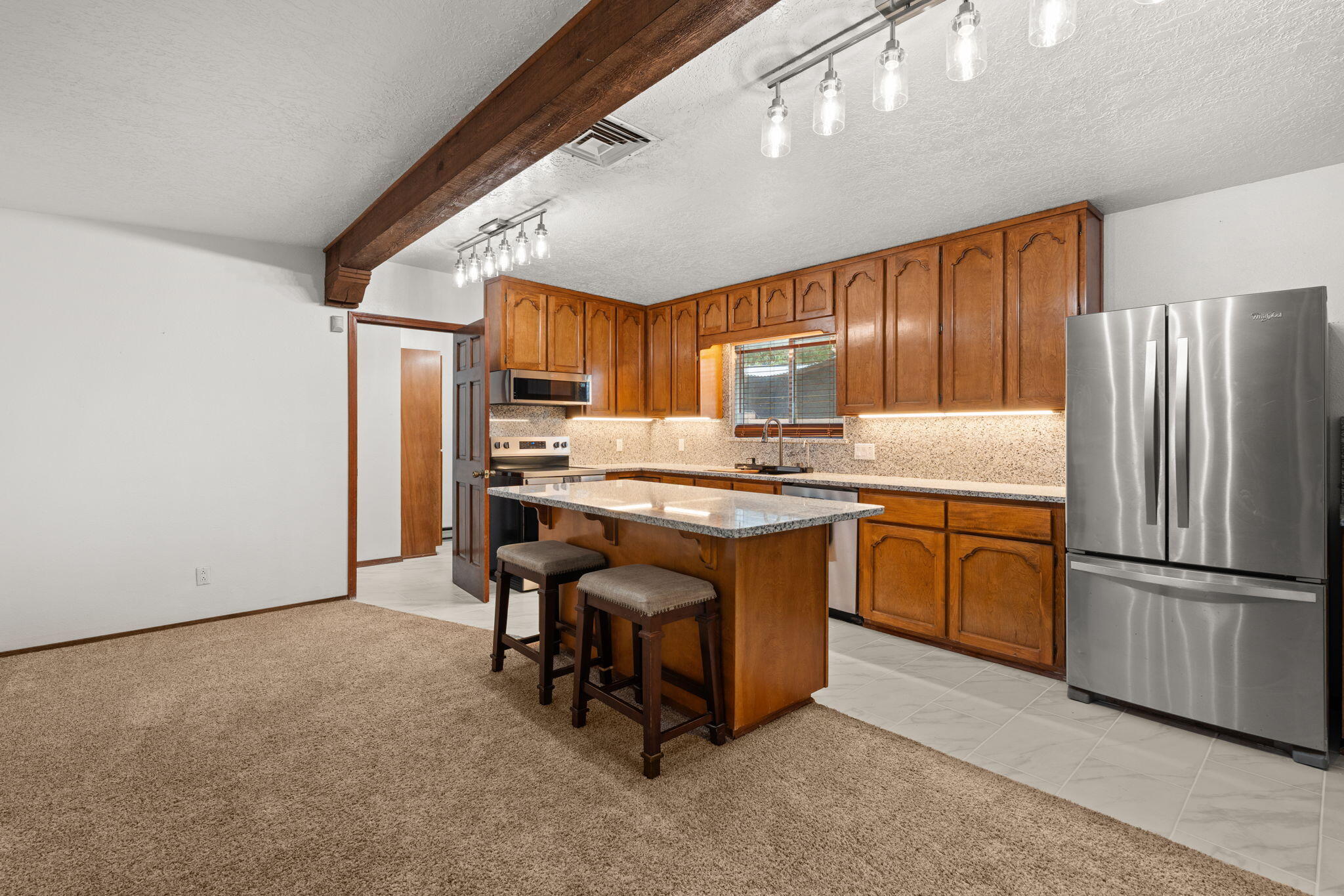 Photo 18 — 1504 N Lucyle Place NW