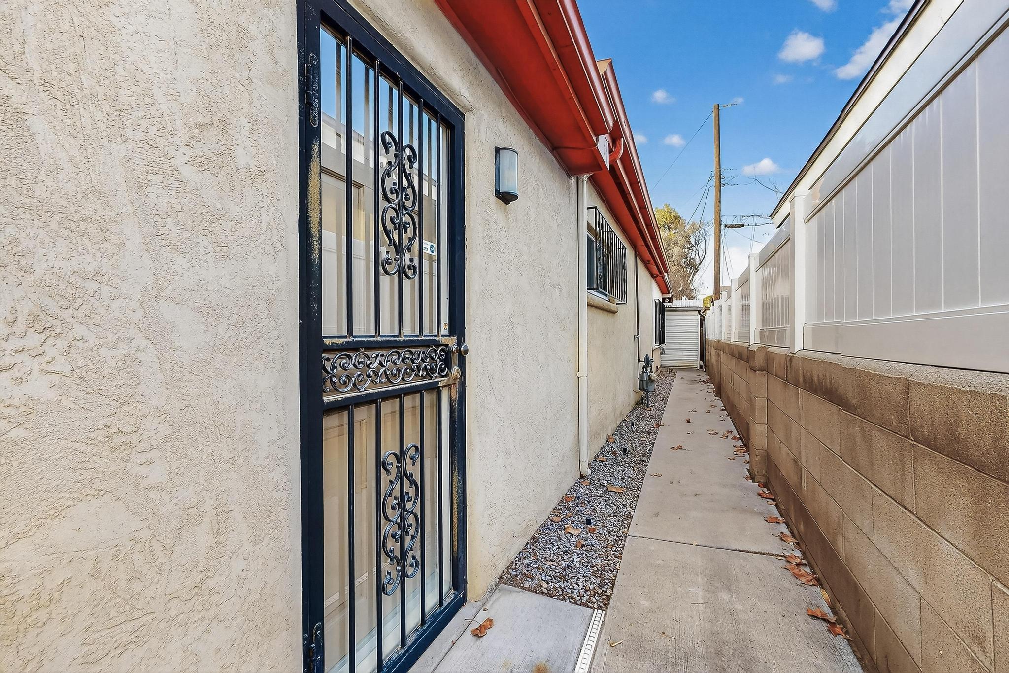 Photo 16 — 10401 Princess Jeanne Avenue NE
