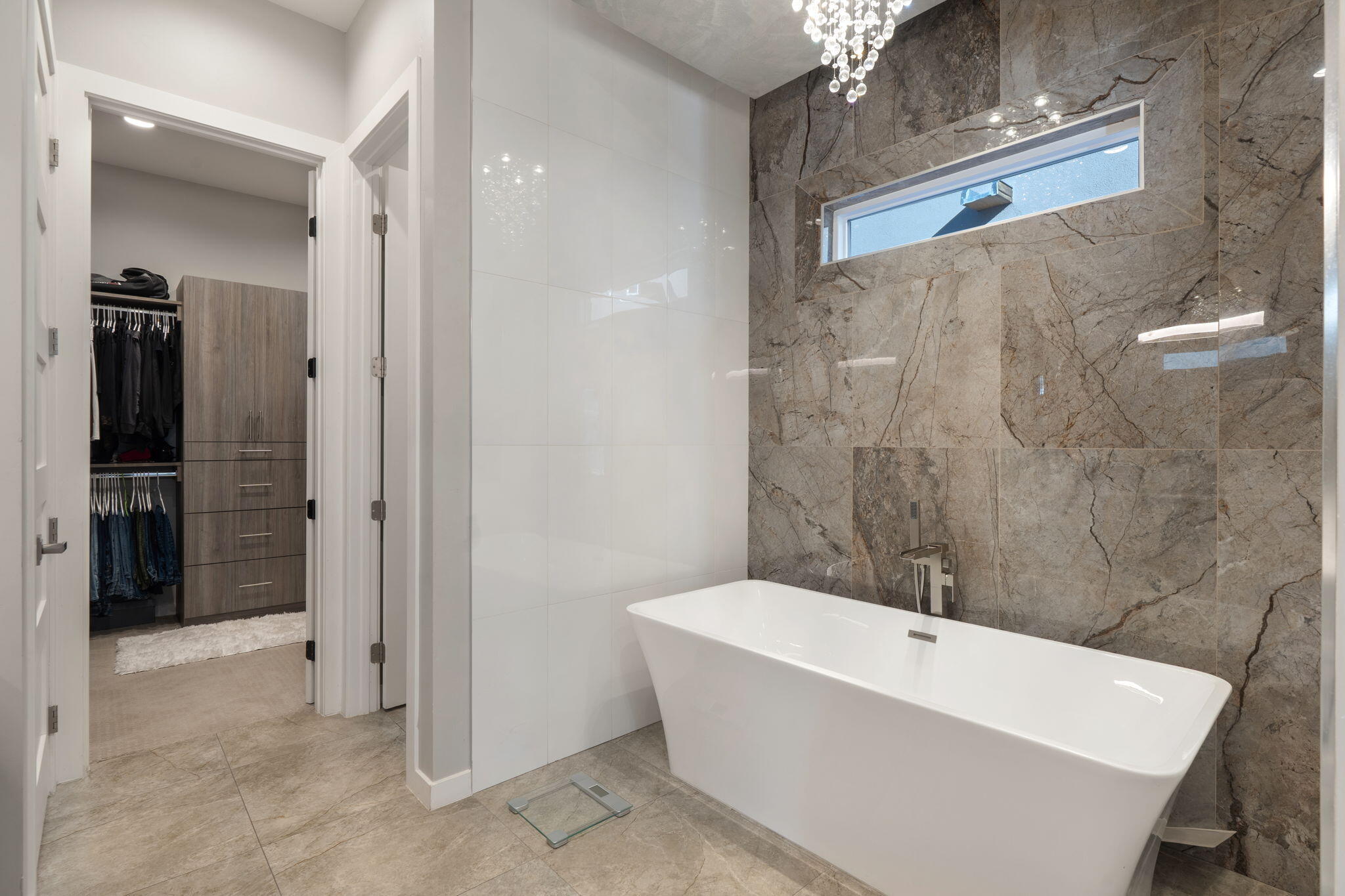 Photo 11 — 4516 Allen Court NW