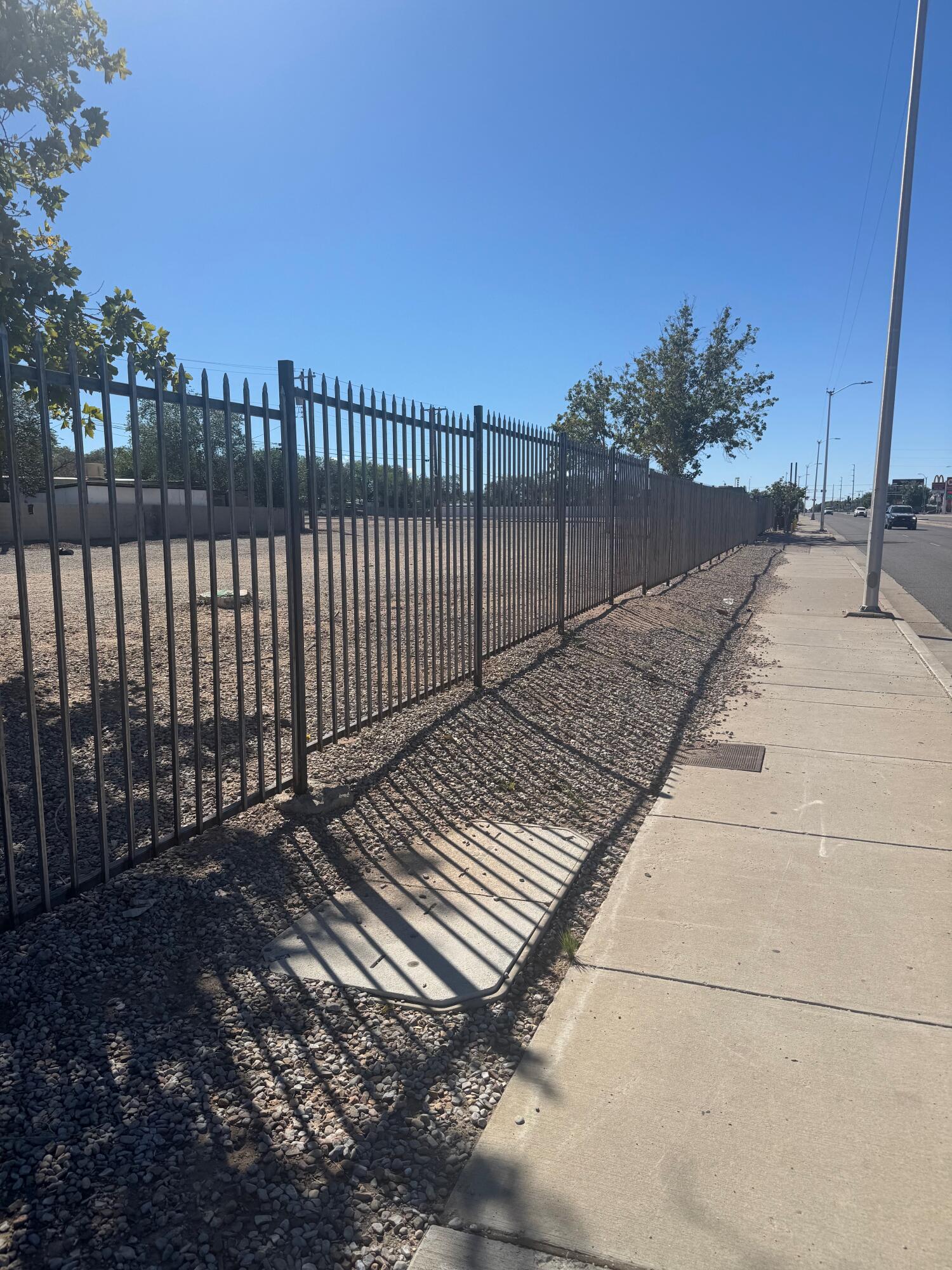 Photo 7 — 114-156 WYOMING Boulevard NE