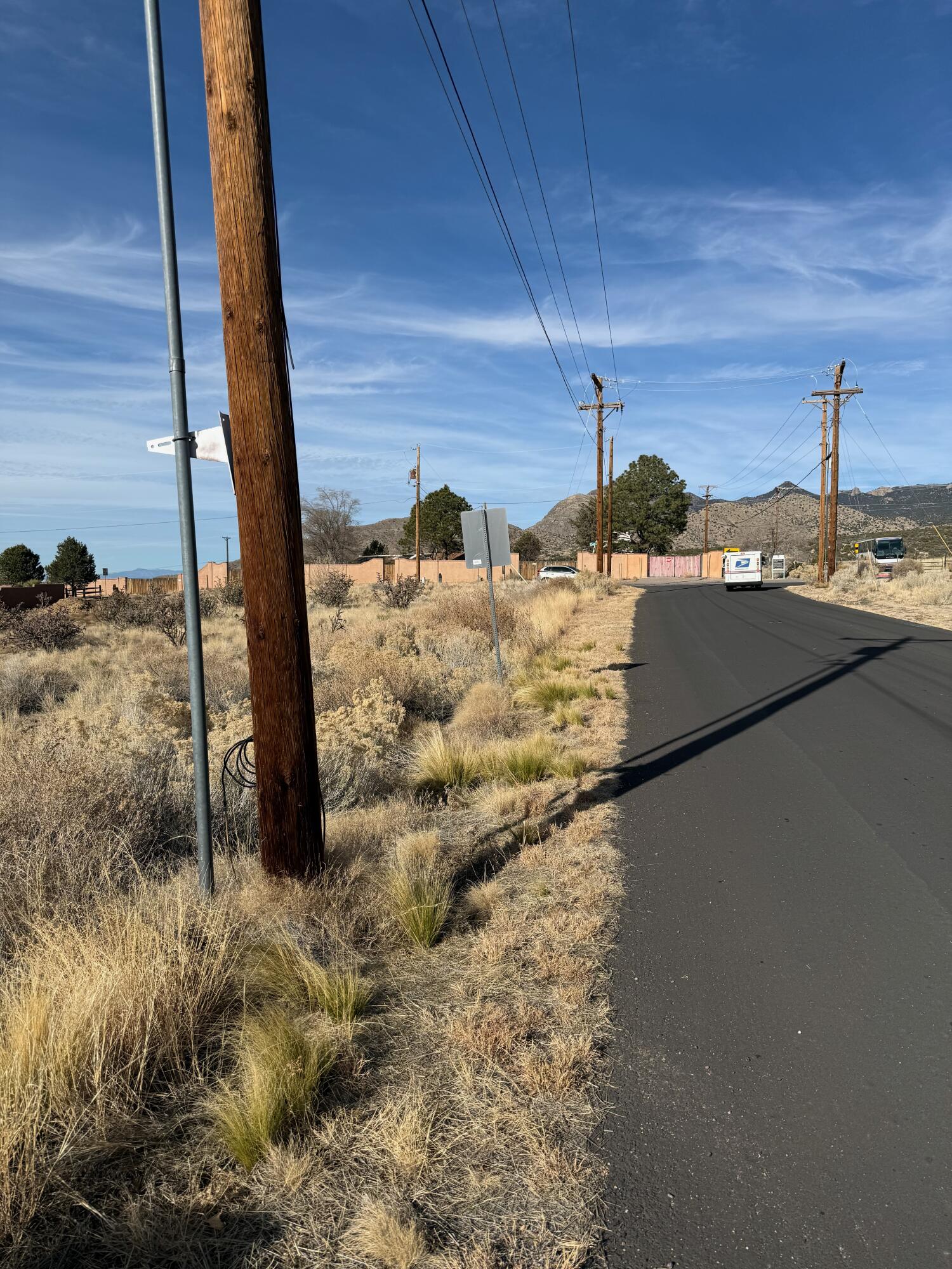 Photo 13 — 12520 Elena Drive NE