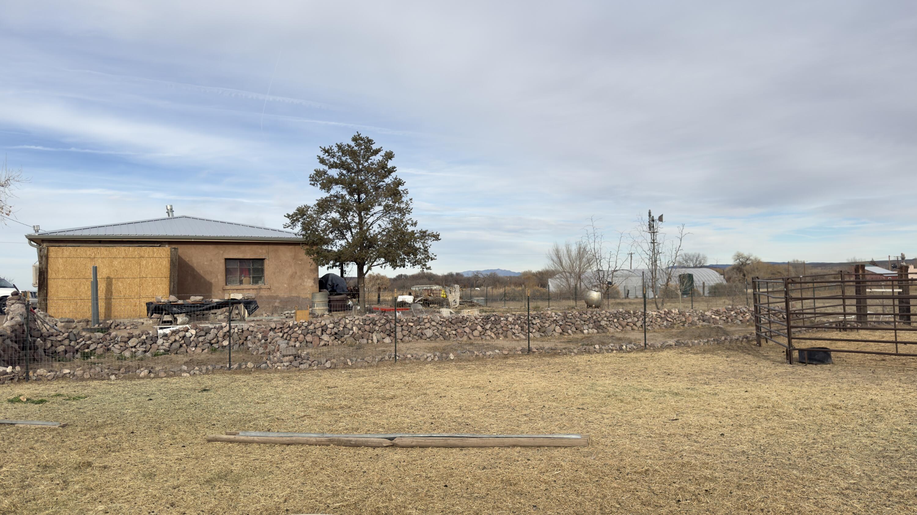 Photo 18 — 2 Community Road