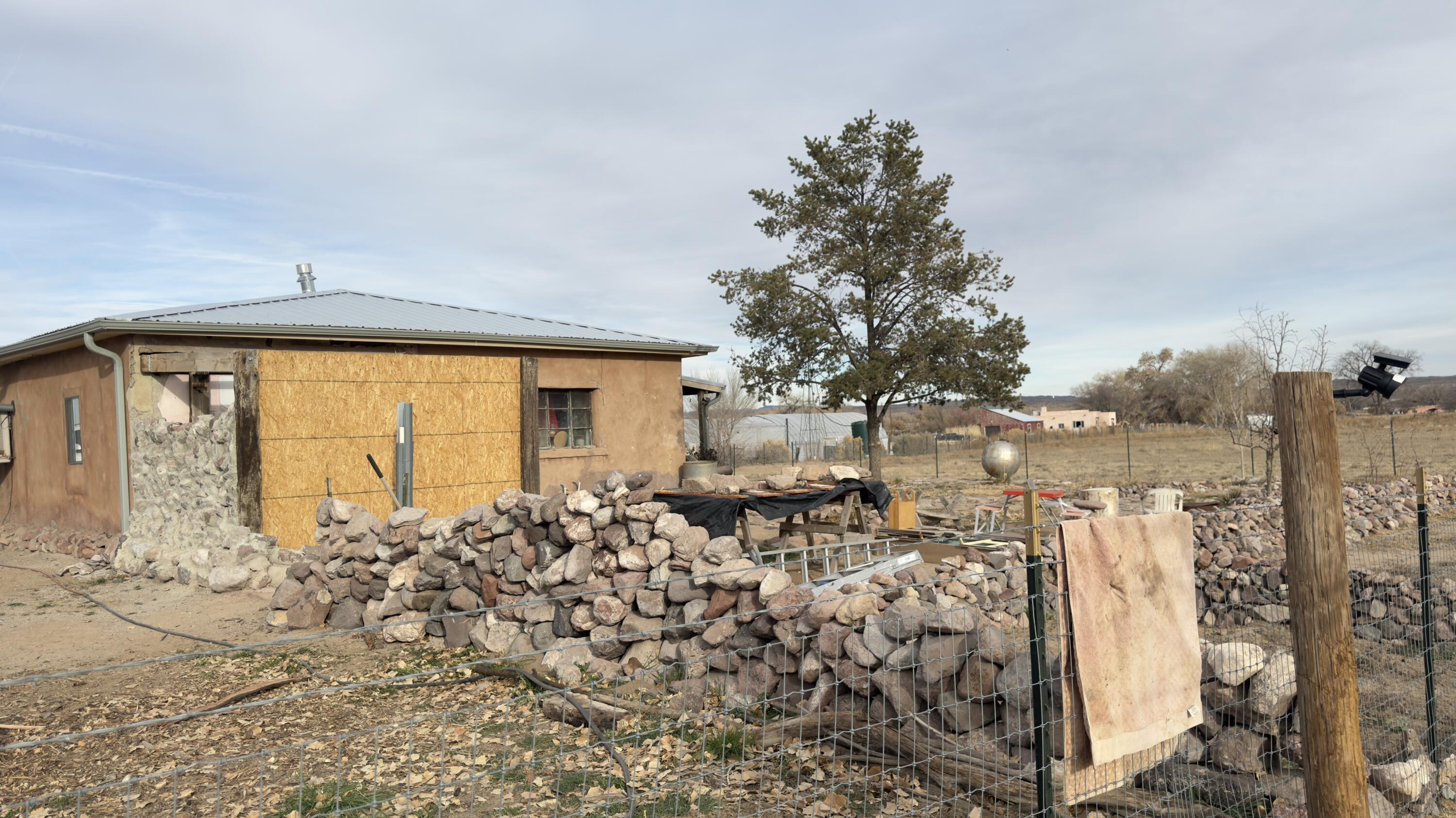 Photo 17 — 2 Community Road