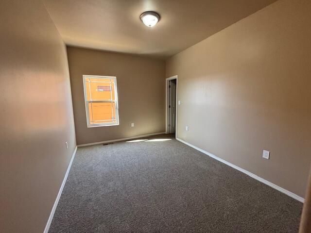 Photo 10 — 422 N Lala Street