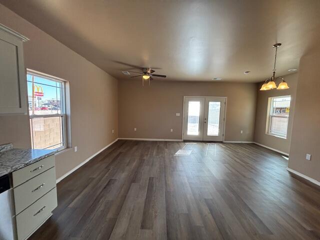 Photo 18 — 422 N Lala Street