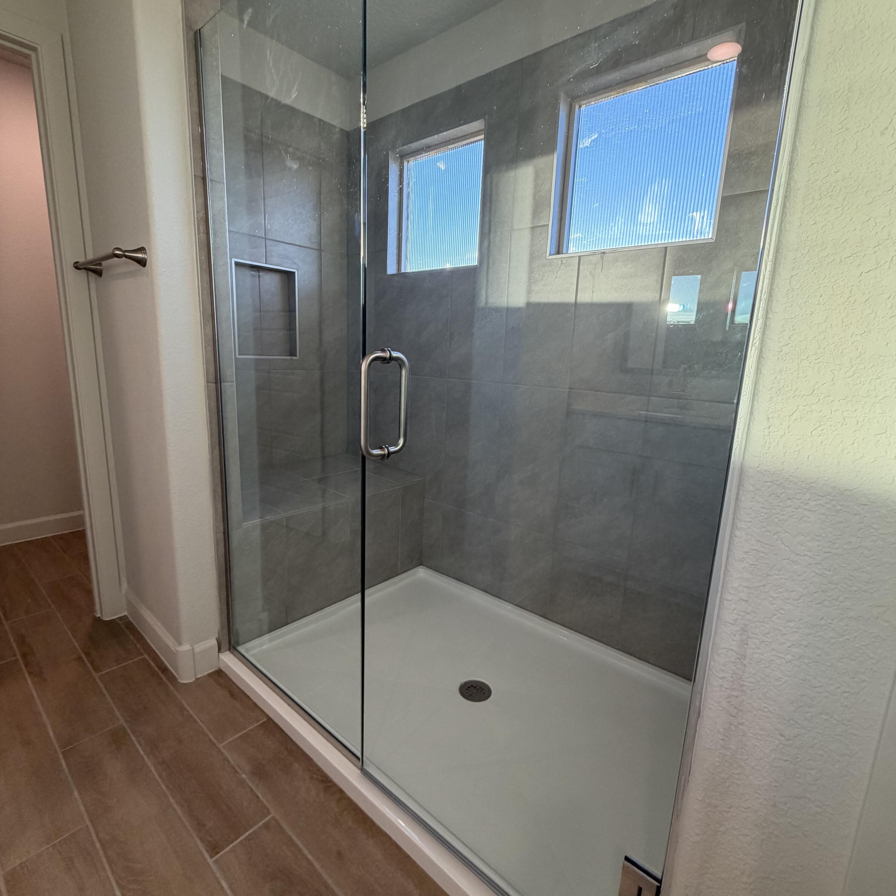 Photo 20 — 2431 Marble Avenue NE
