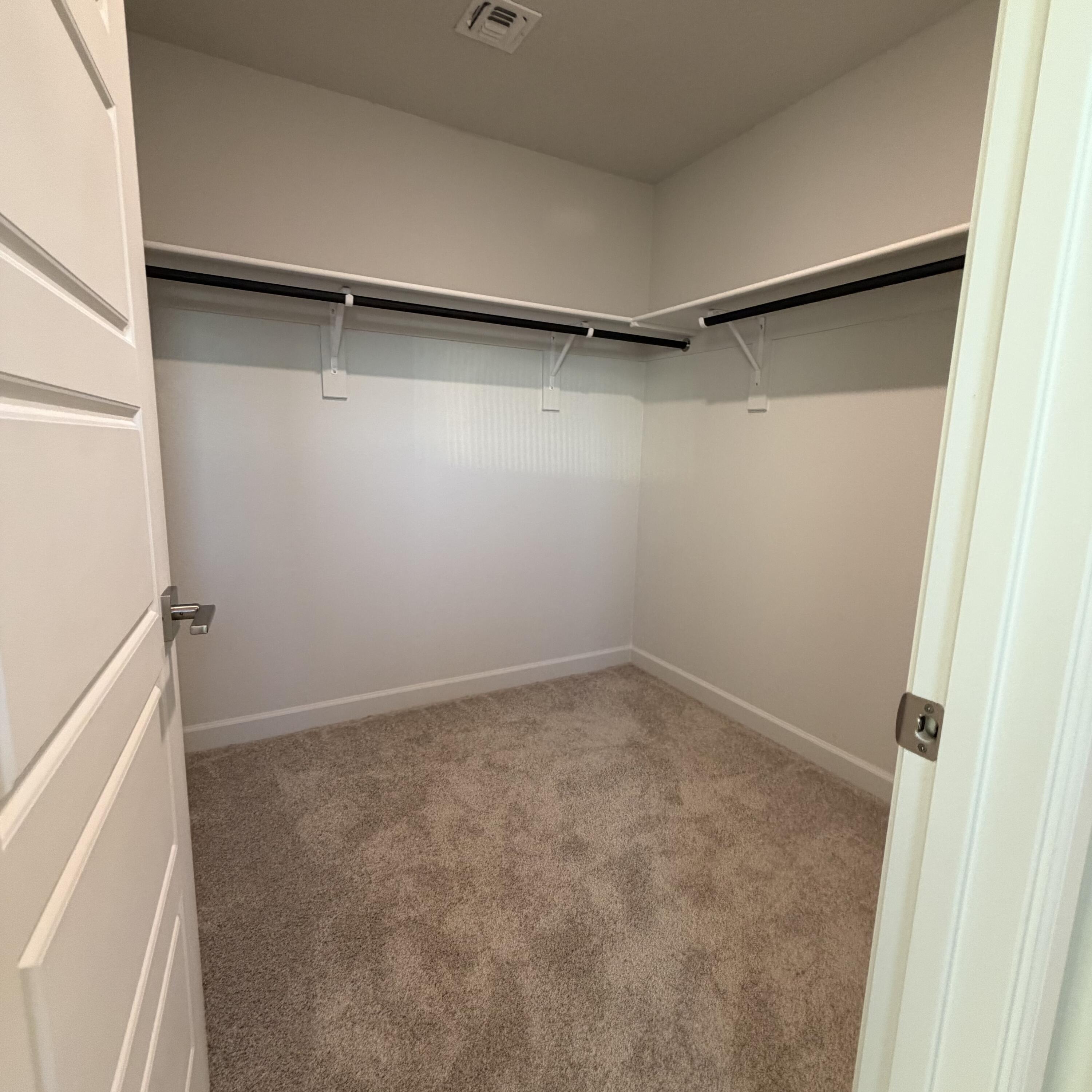Photo 19 — 2431 Marble Avenue NE