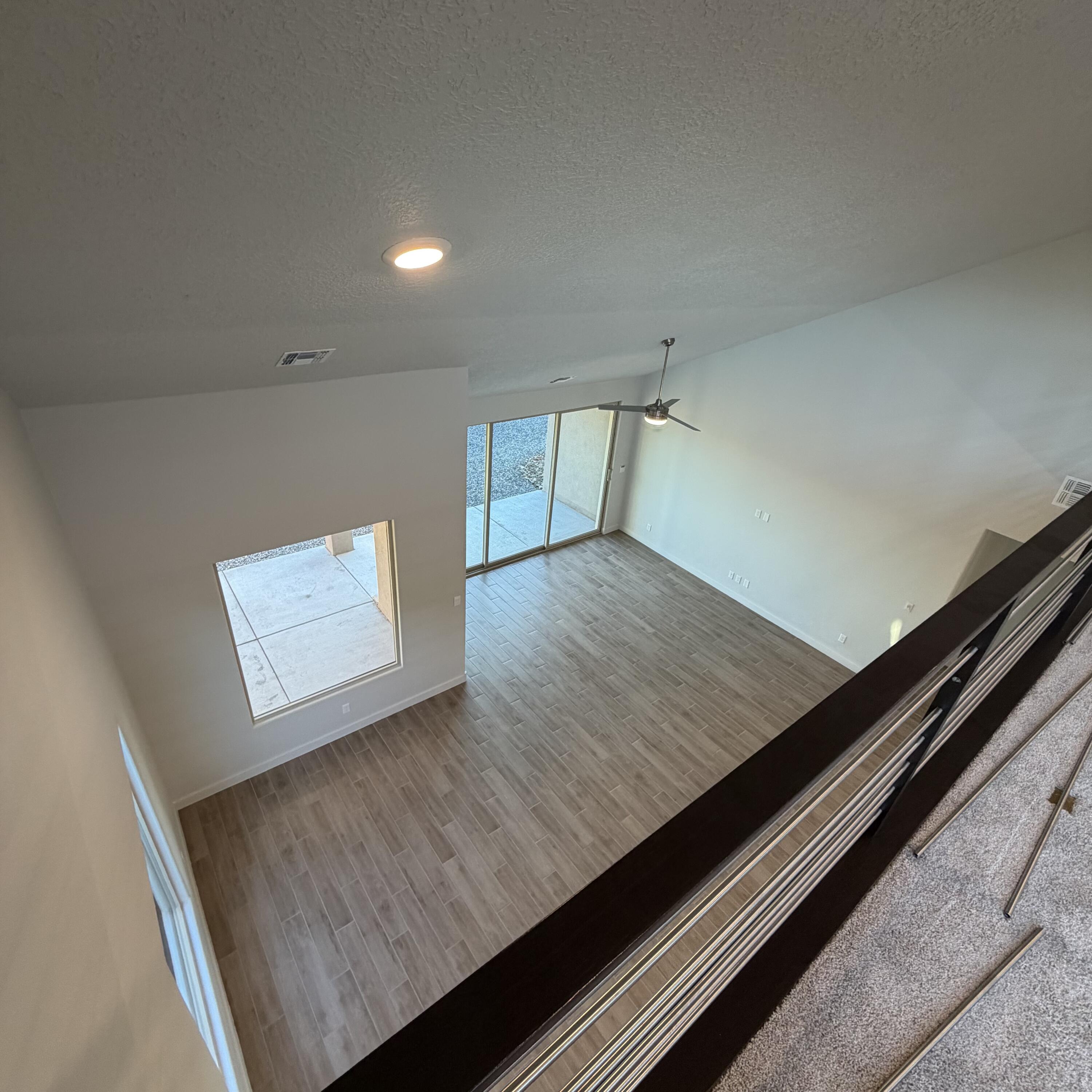 Photo 3 — 2431 Marble Avenue NE