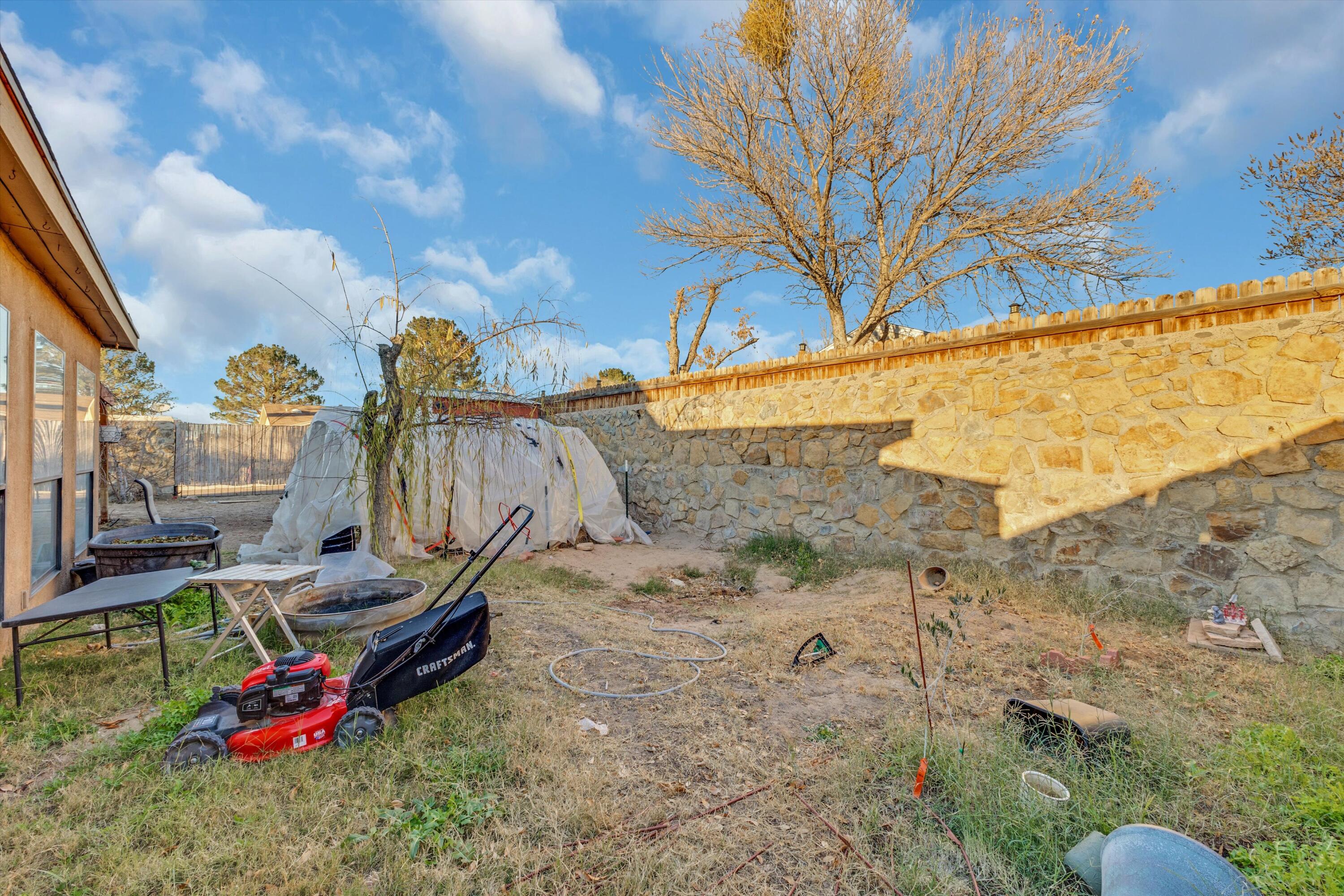 Photo 4 — 5008 Shadow Mountain Road