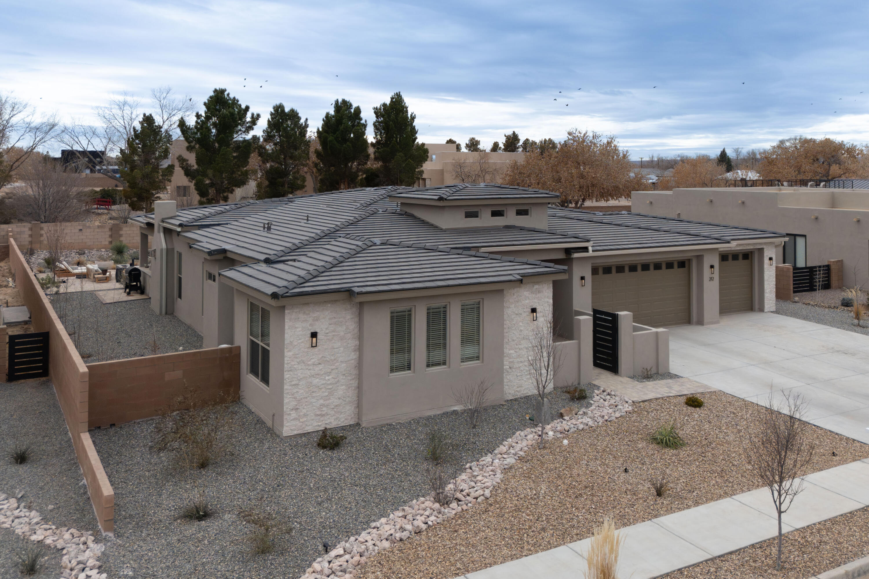 Photo 15 — 212 Lavender Place NE