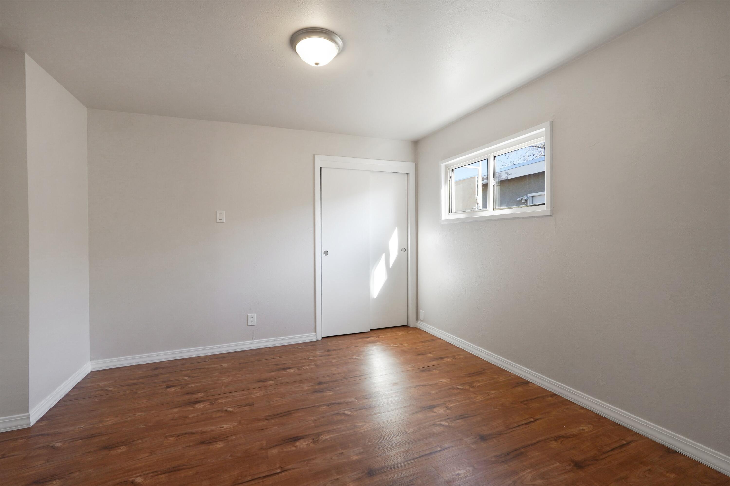 Photo 2 — 4032 Comanche Road NE