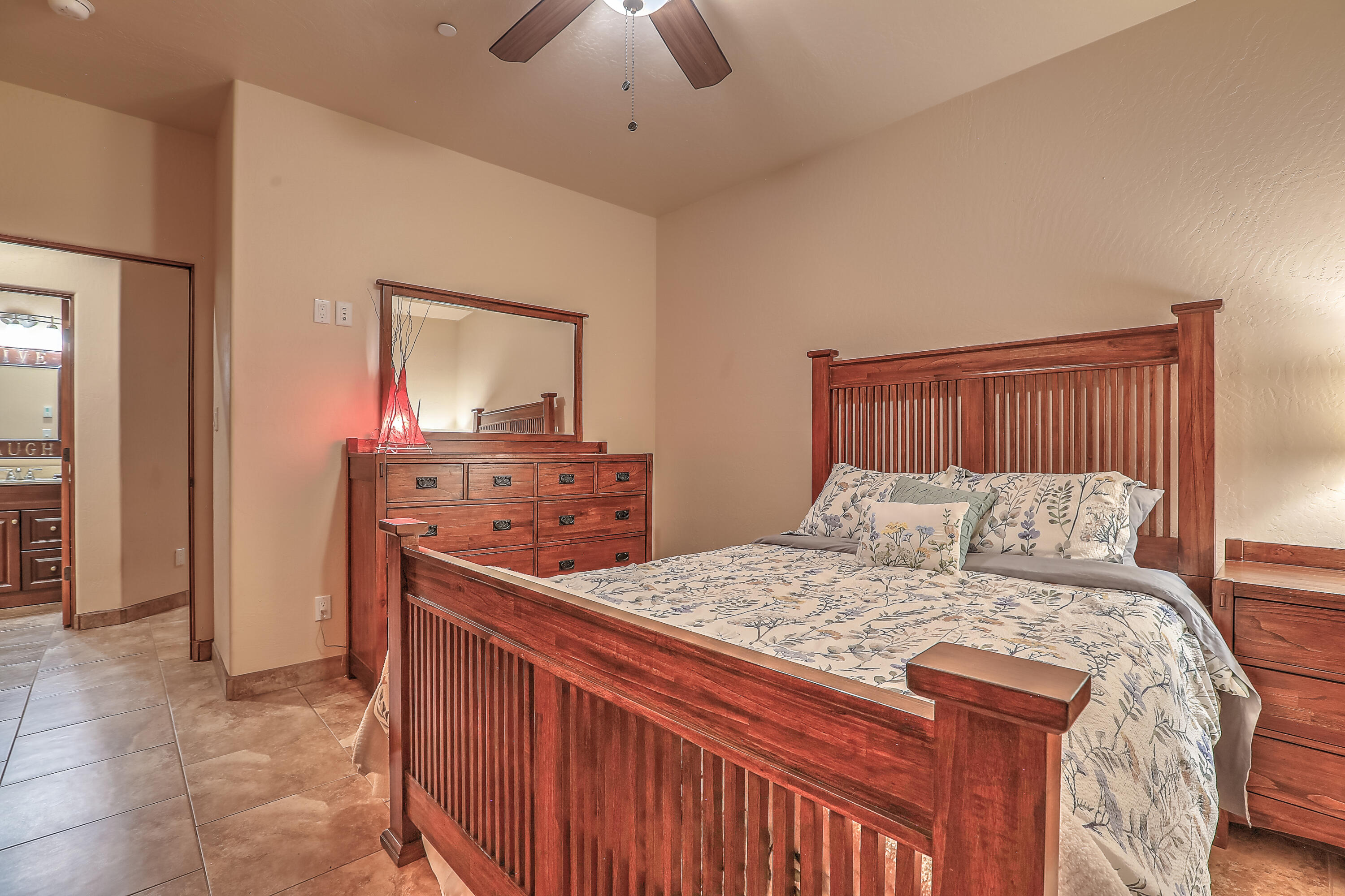 Photo 13 — 255 Diamond Tail Road