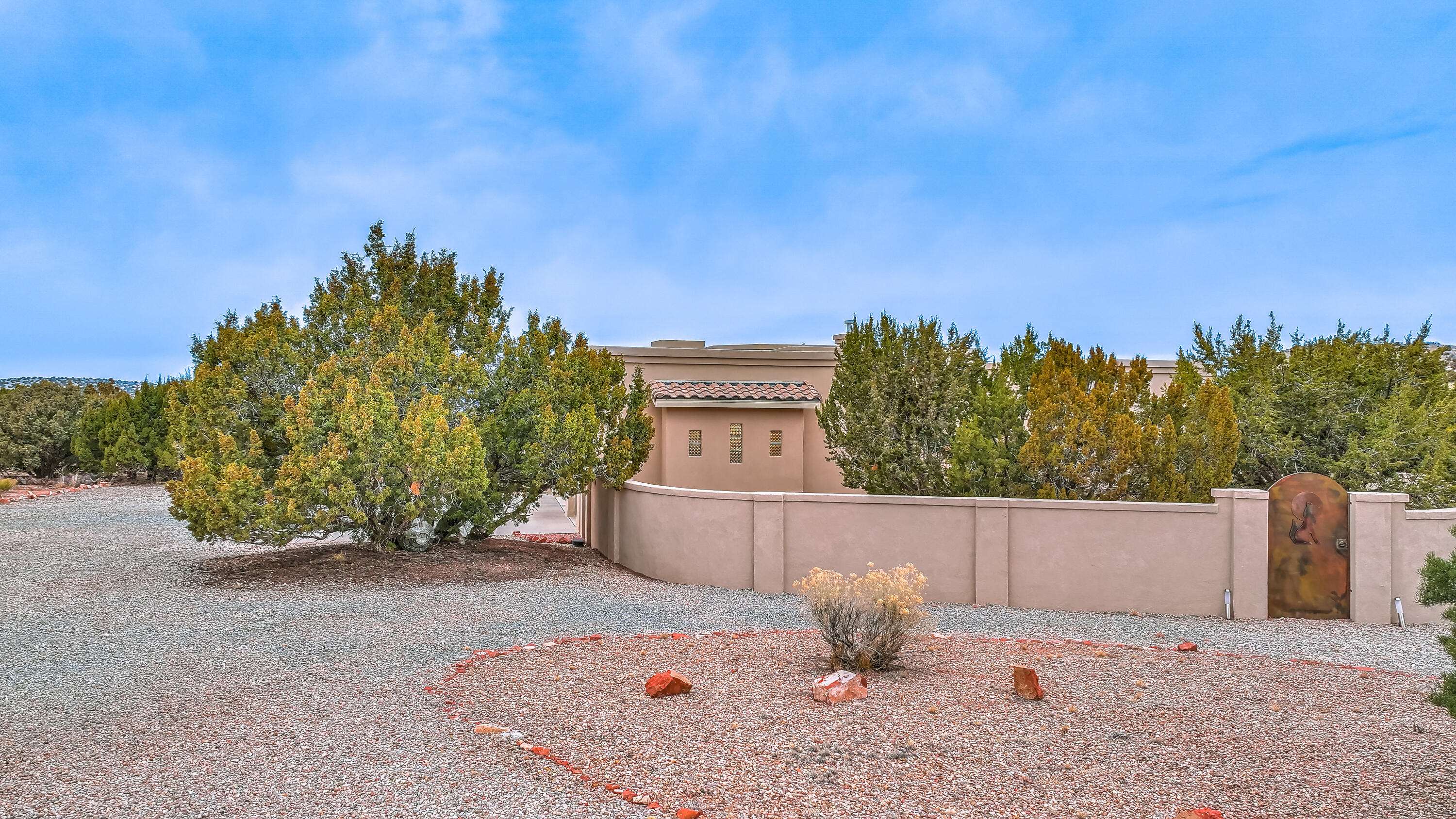 Photo 4 — 255 Diamond Tail Road
