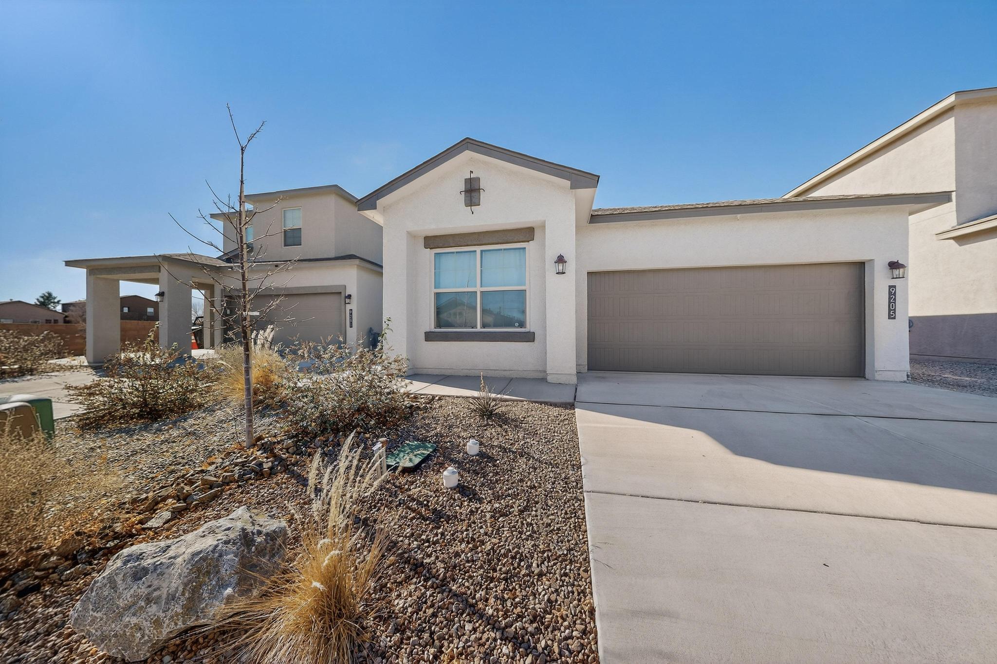 9205 Sidreaux Loop NW