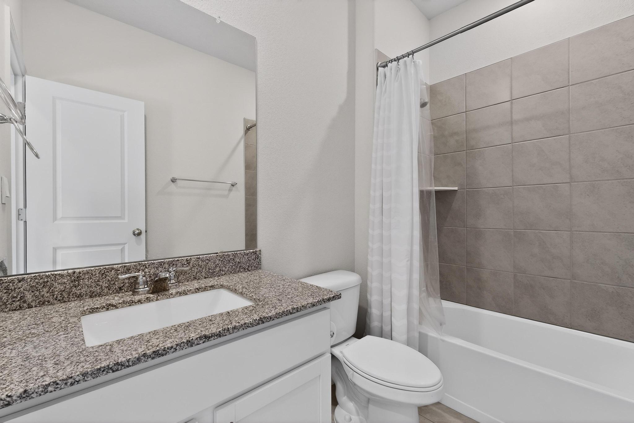 Photo 19 — 9205 Sidreaux Loop NW