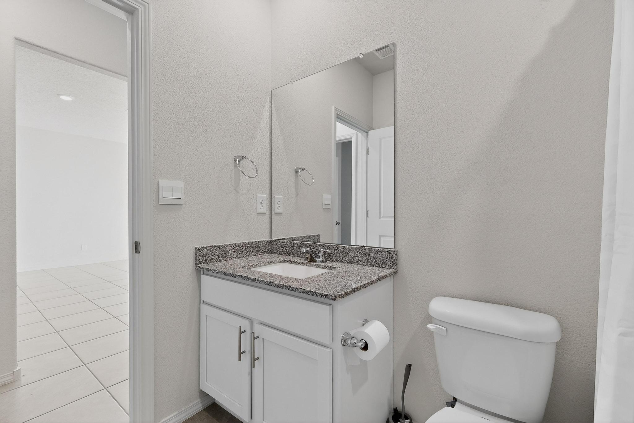 Photo 18 — 9205 Sidreaux Loop NW