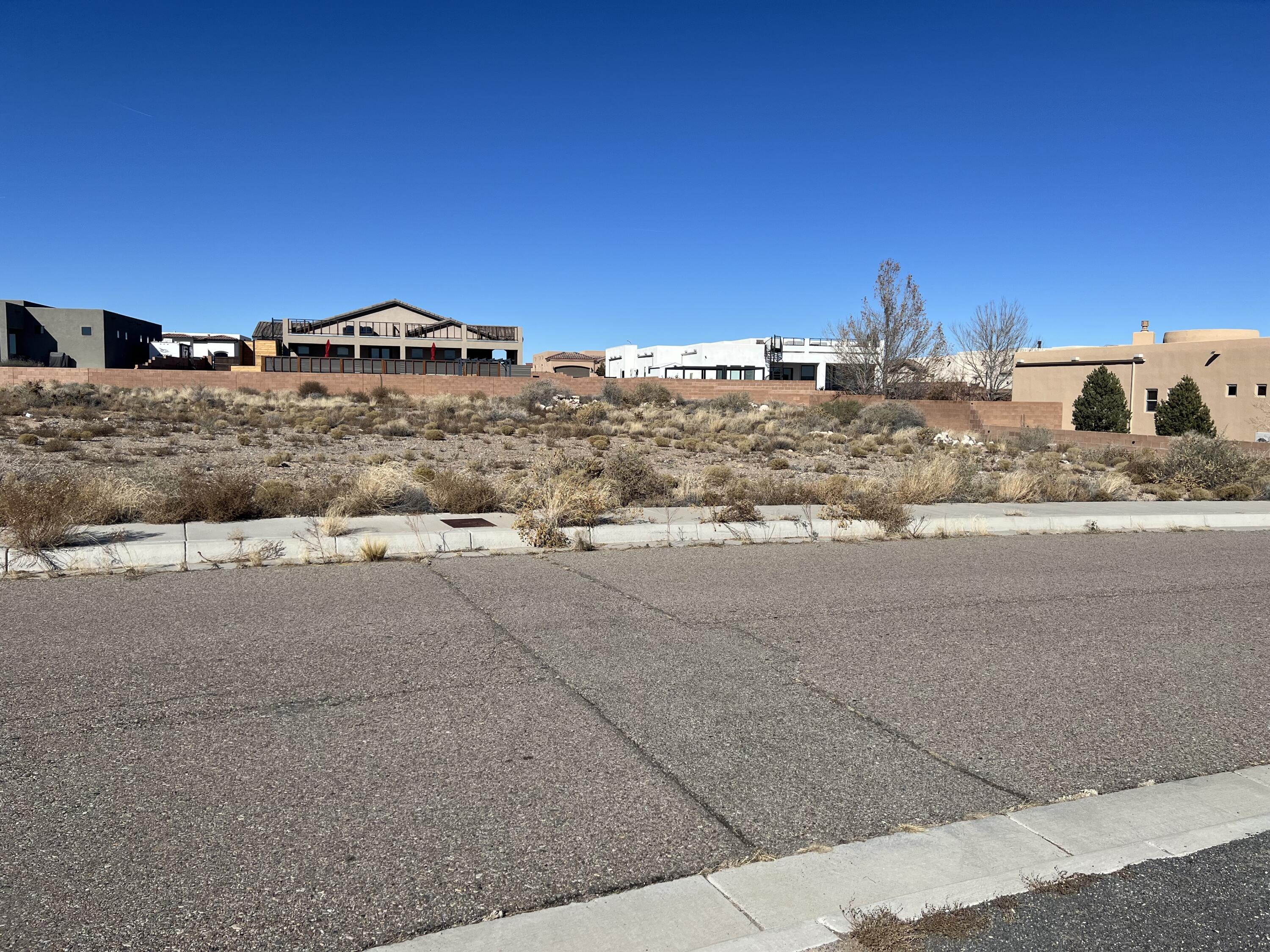 Photo 10 — 6315 Vista Del Prado Road NW