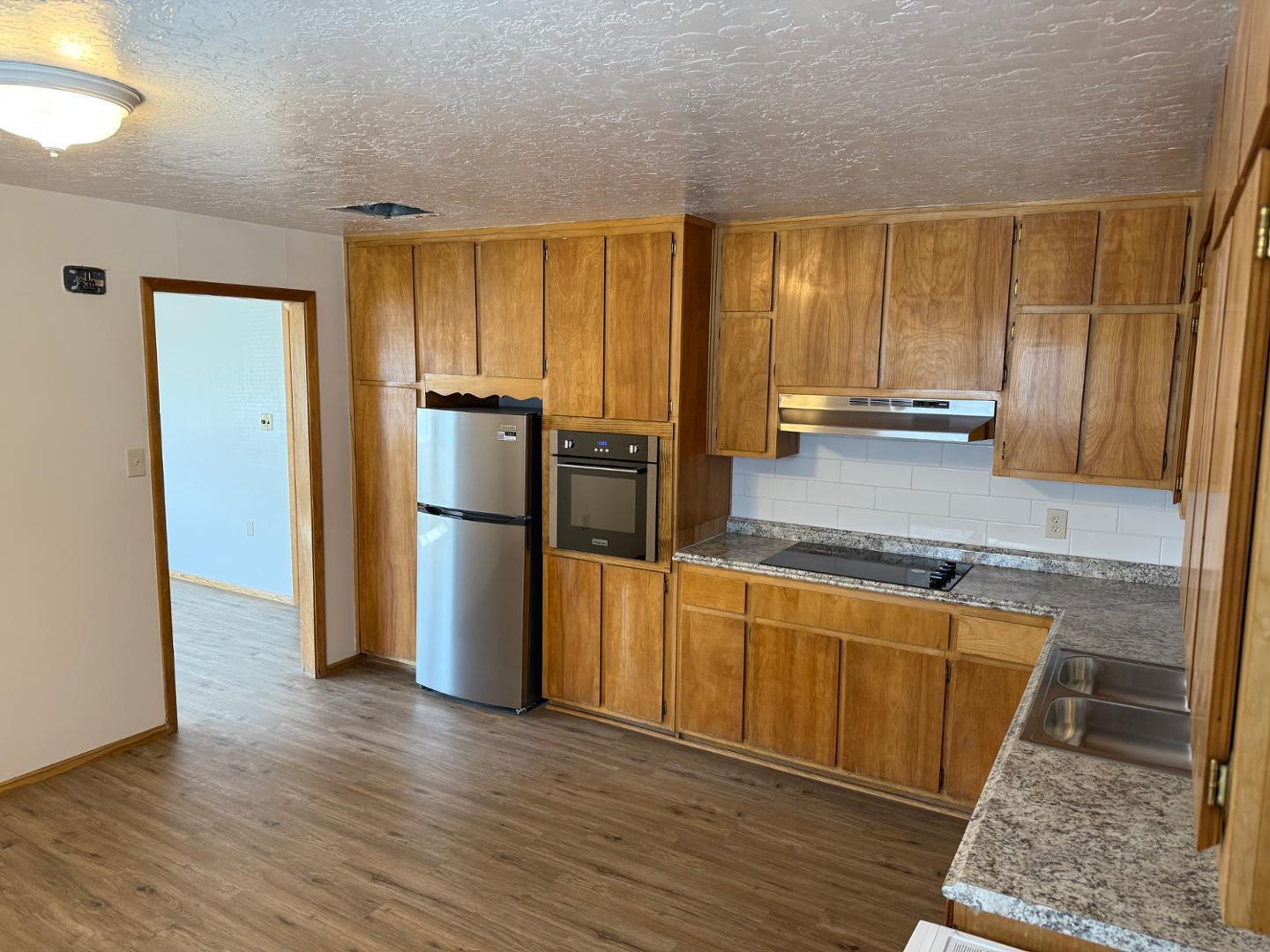 Photo 5 — 3717 Alamogordo Drive NW 7