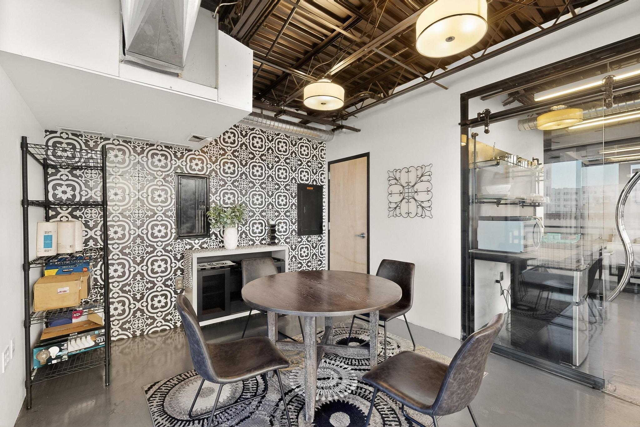 Photo 17 — 220 Copper Avenue NW # 350