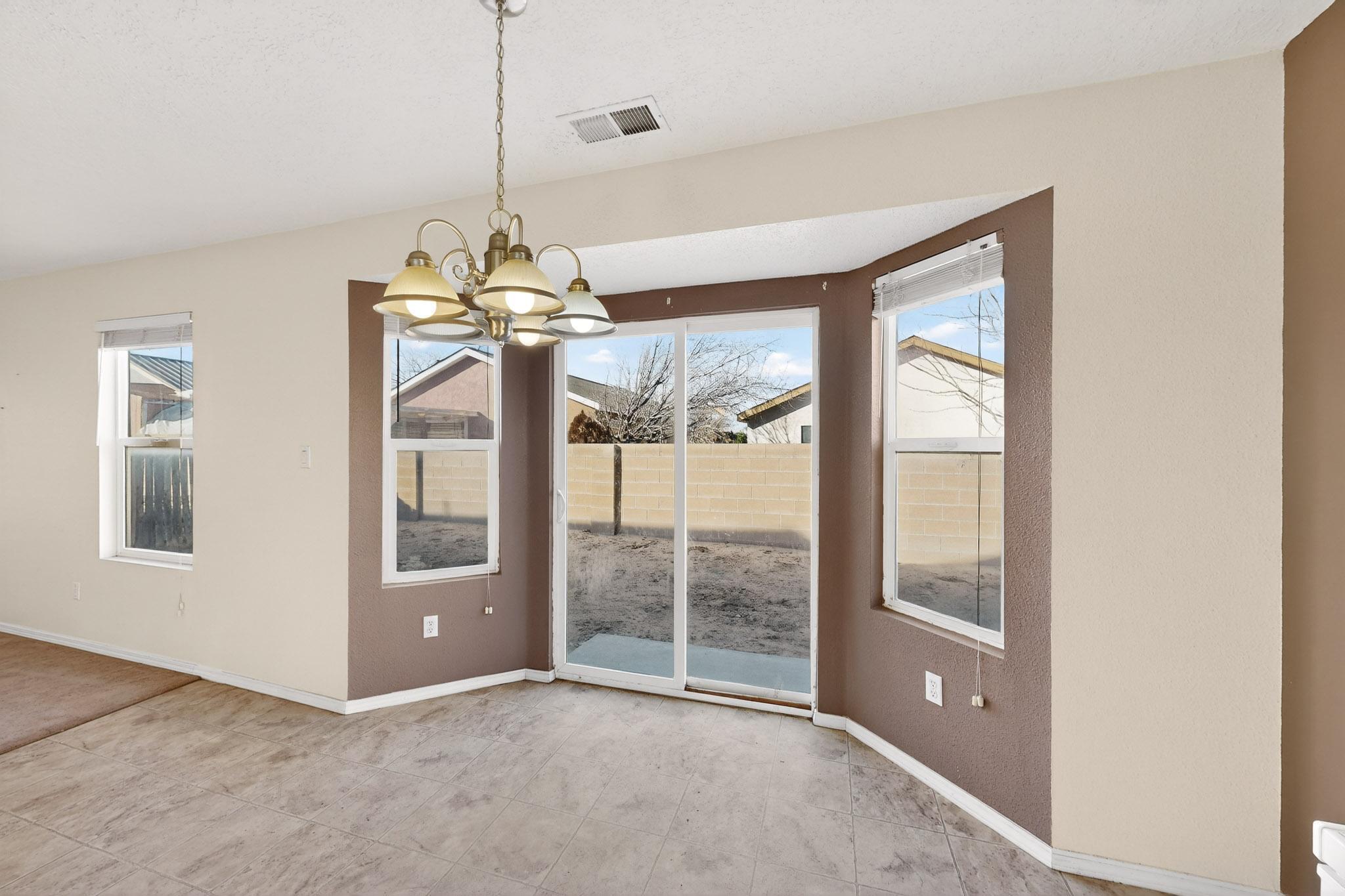 Photo 3 — 8931 Dakota Ridge Road SW
