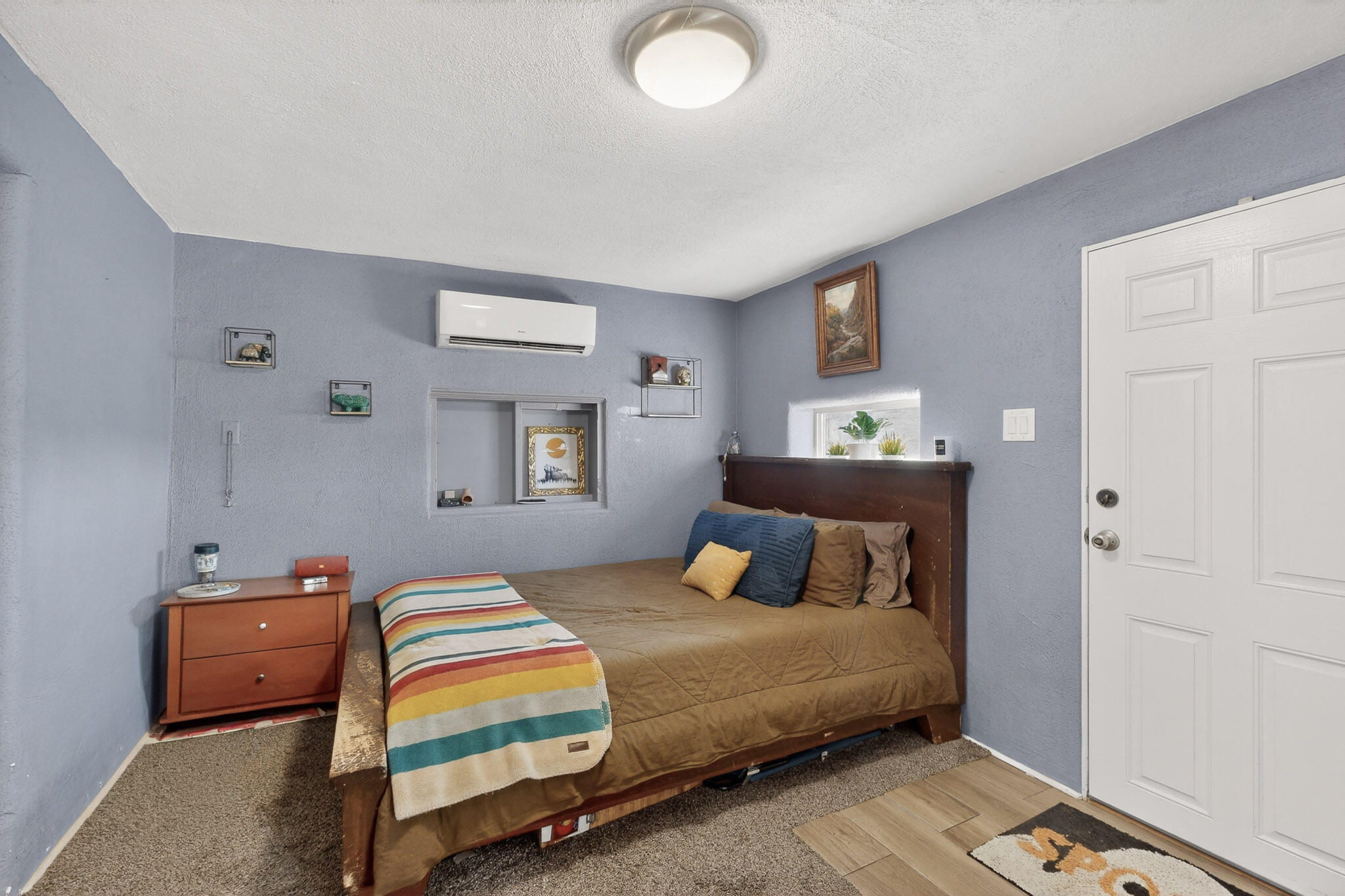 Photo 17 — 915 22nd Street NW