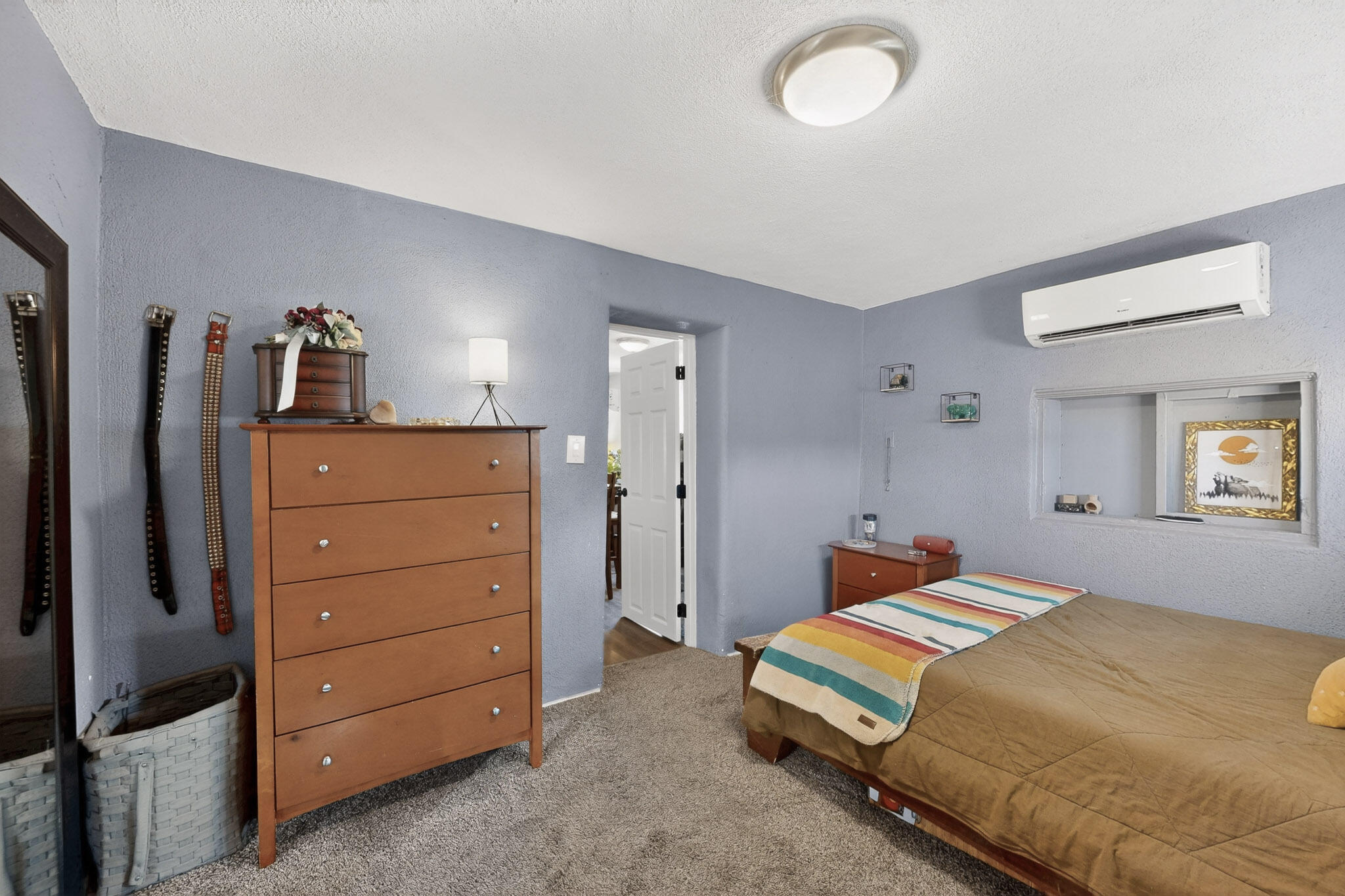 Photo 15 — 915 22nd Street NW
