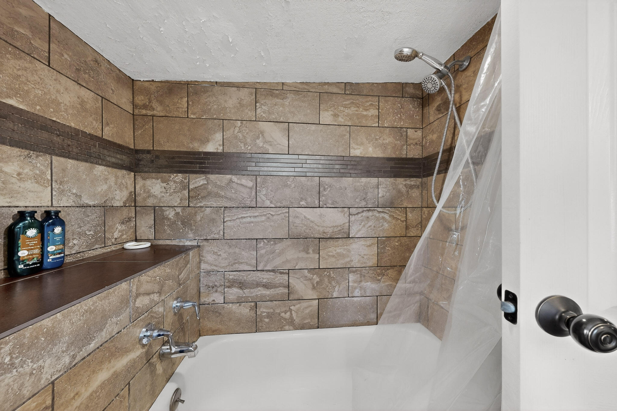 Photo 12 — 915 22nd Street NW