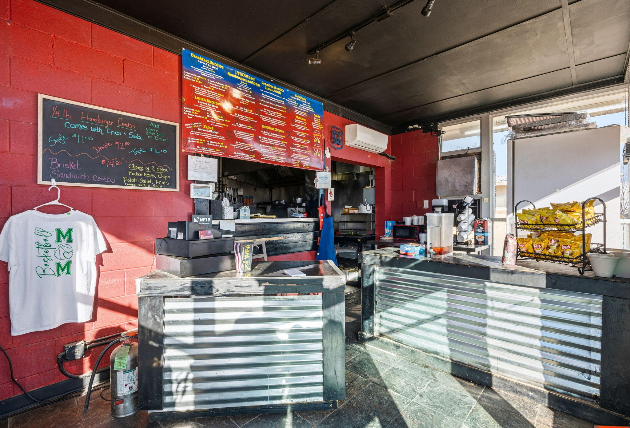 Photo 13 — 503 Us Route 66 - Lulu's Kitchen 1764
