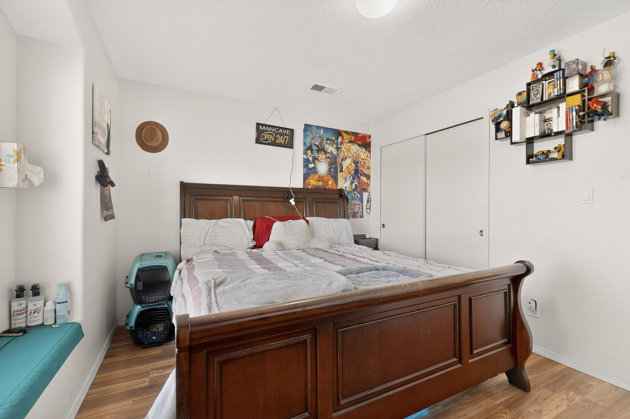 Photo 17 — 103 Oakwood Court SW